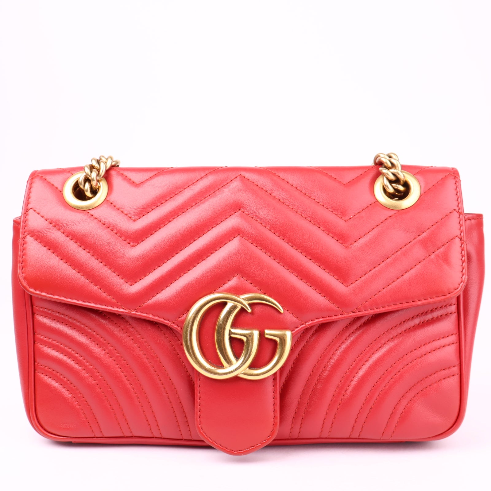 J3558 Gucci Red Leather Medium GG Marmont Bag- Pre Owned