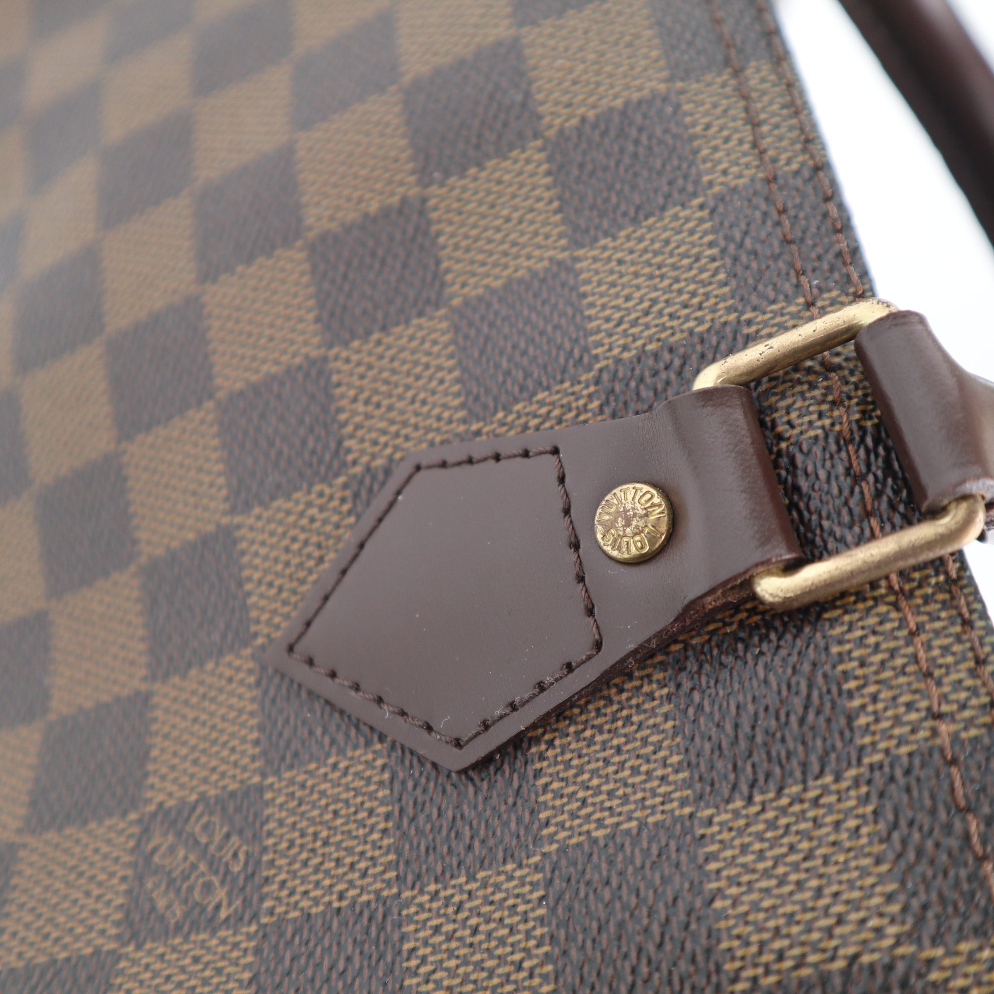 Louis Vuitton Damier Ebene Speedy 30 Top Handle Bag C1859 | Pre-Owned Very Good Brown Damier Ebene Coated canvas, leather trim