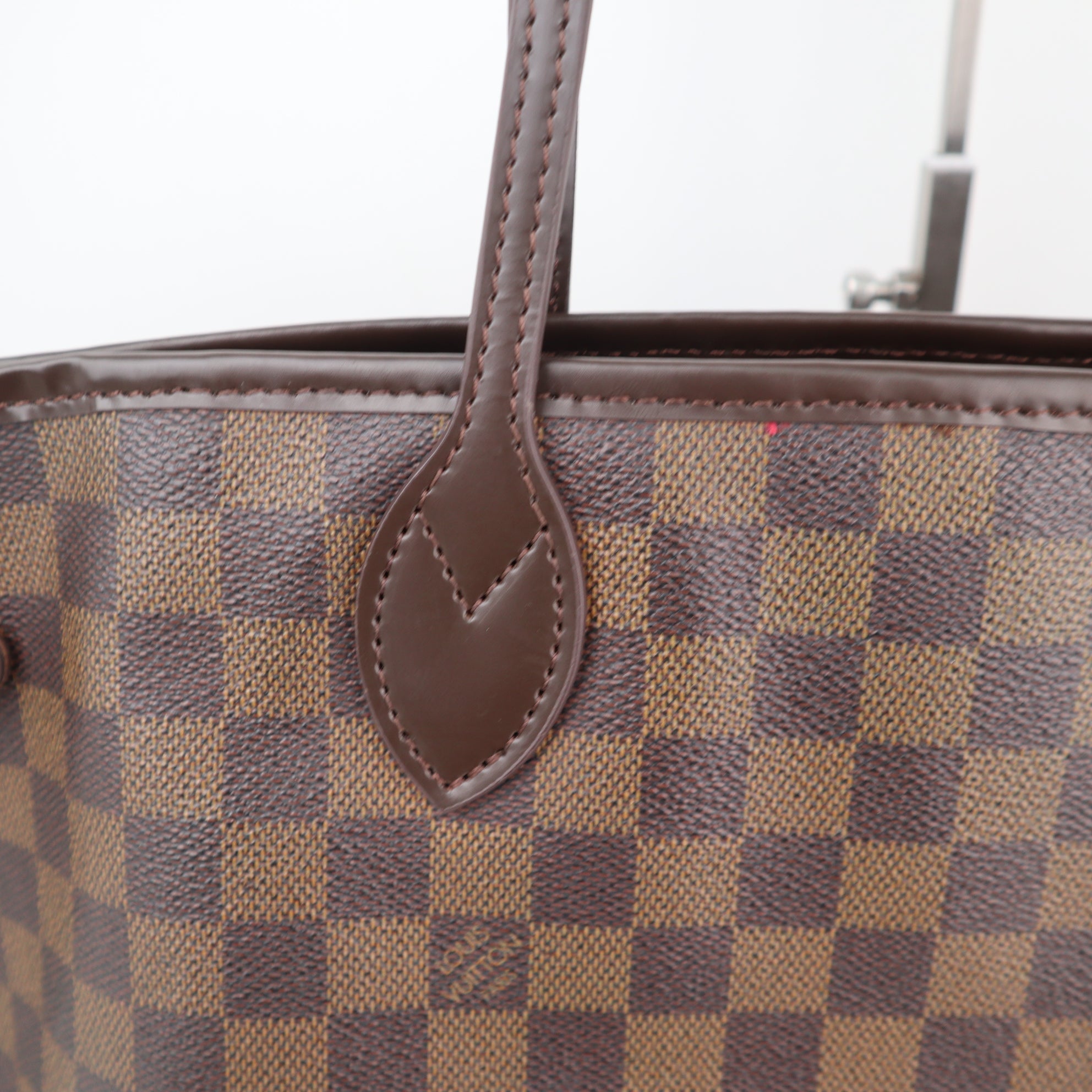 Louis Vuitton Damier Ebene Neverfull GM Shoulder Bag C1881R | Pre-Owned Excellent Brown Damier Ebene Coated canvas, leather trim