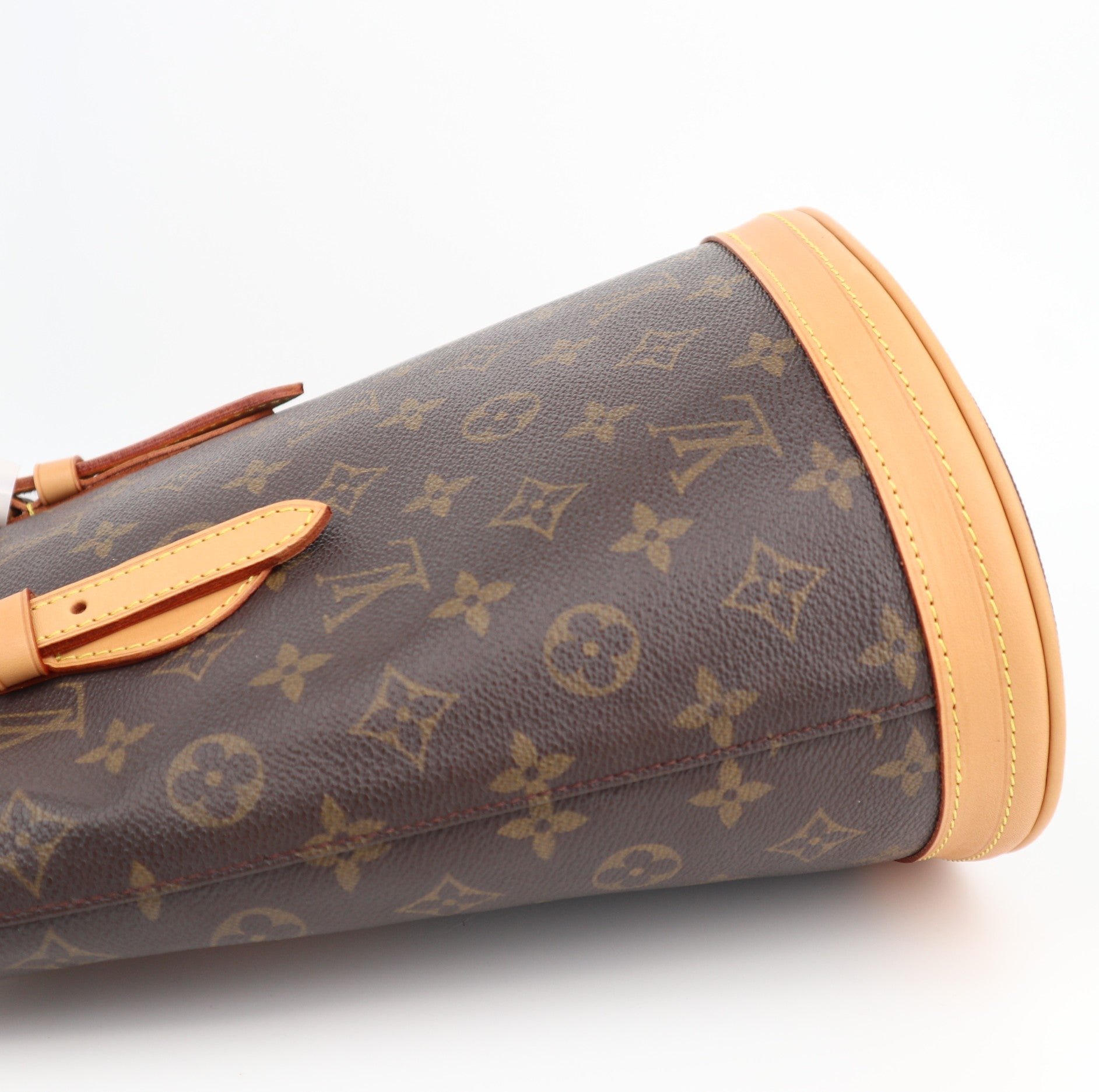 C1304R Louis Vuitton Monogram Canvas Petit Bucket Bag w/ Accessories Pouch-Pre Owned