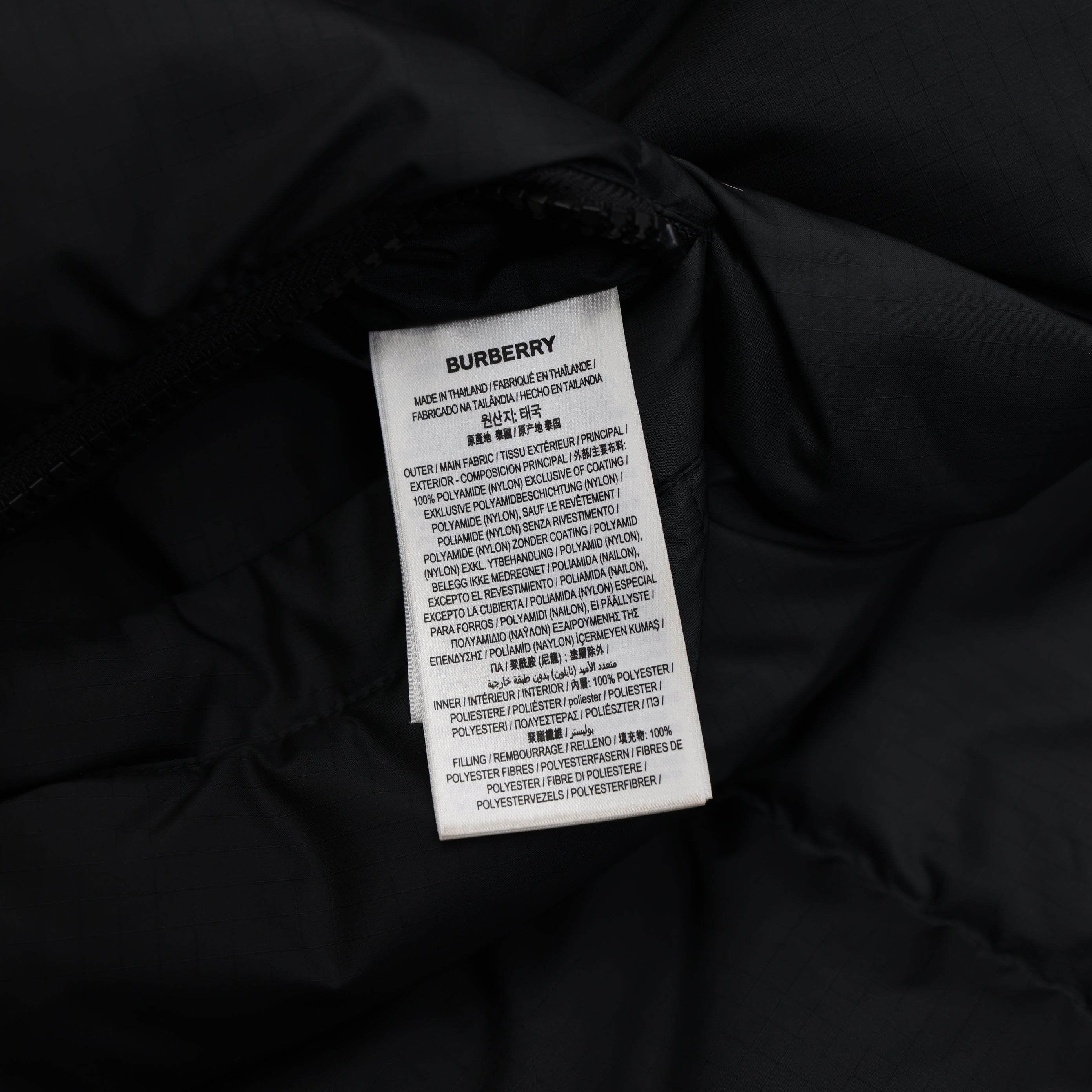PRE OWNED- Burberry Packaway Hood Reversible Check Nylon Puffer Jacket SIZE XL
