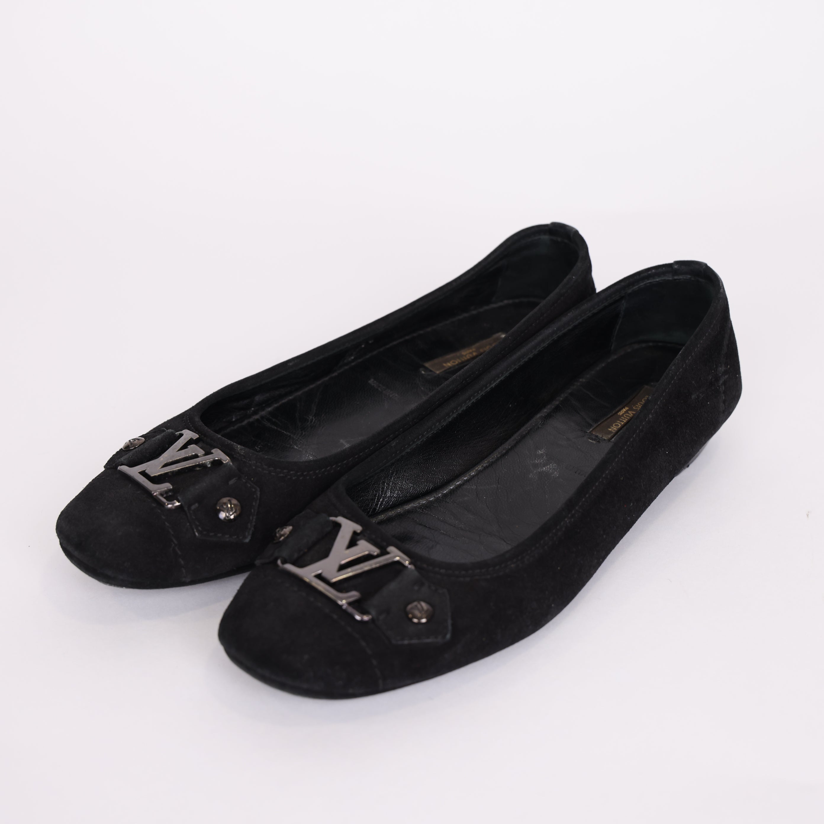 PRE OWNED- LV Louis Vuitton black loafers size EU38/UK5 J0520S91021