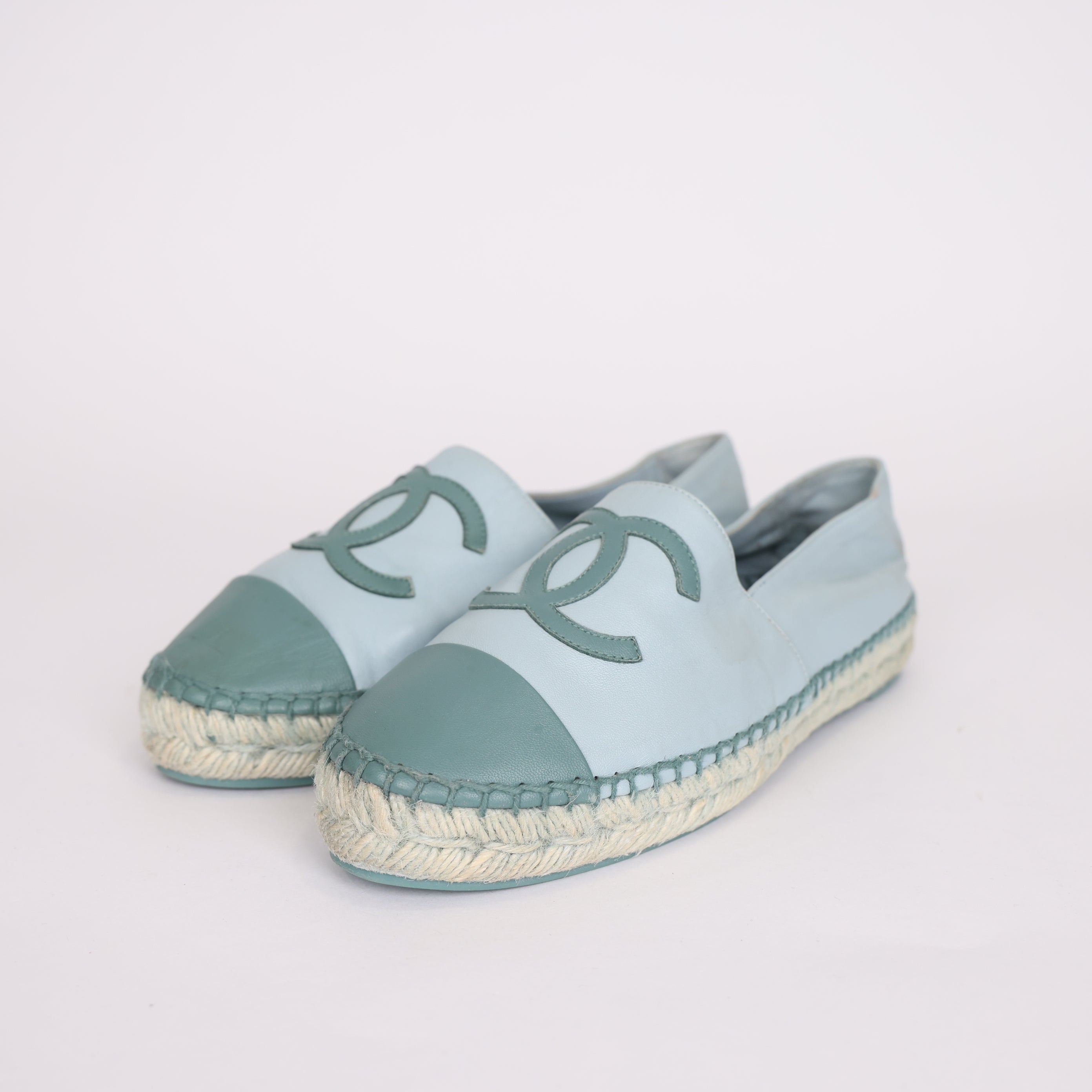 PRE OWNED- Chanel Mint Green Double C Embroidered Leather Fisherman Sneakers Size EU38/ UK5