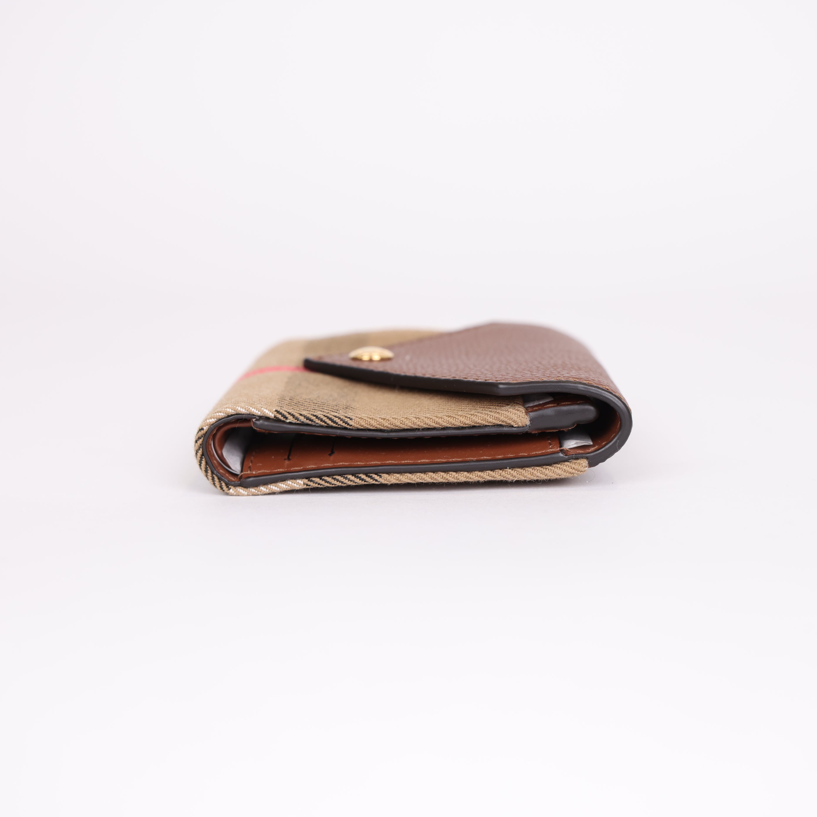 PRE OWNED- BURBERRY Lila Small Wallet BROWN