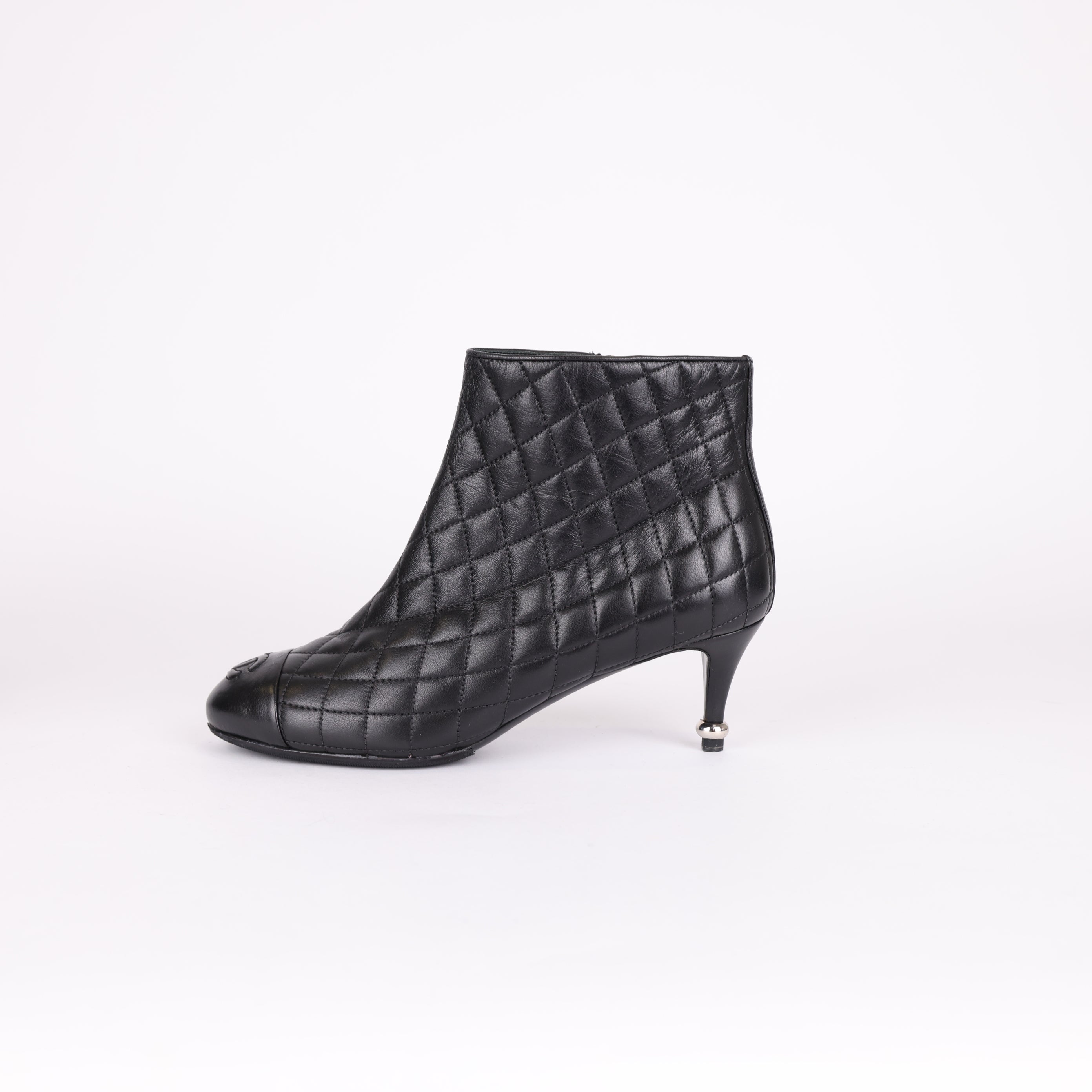 PRE OWNED- Chanel Quilted Double C Ankle Boots Size EU37.5/ UK4.5