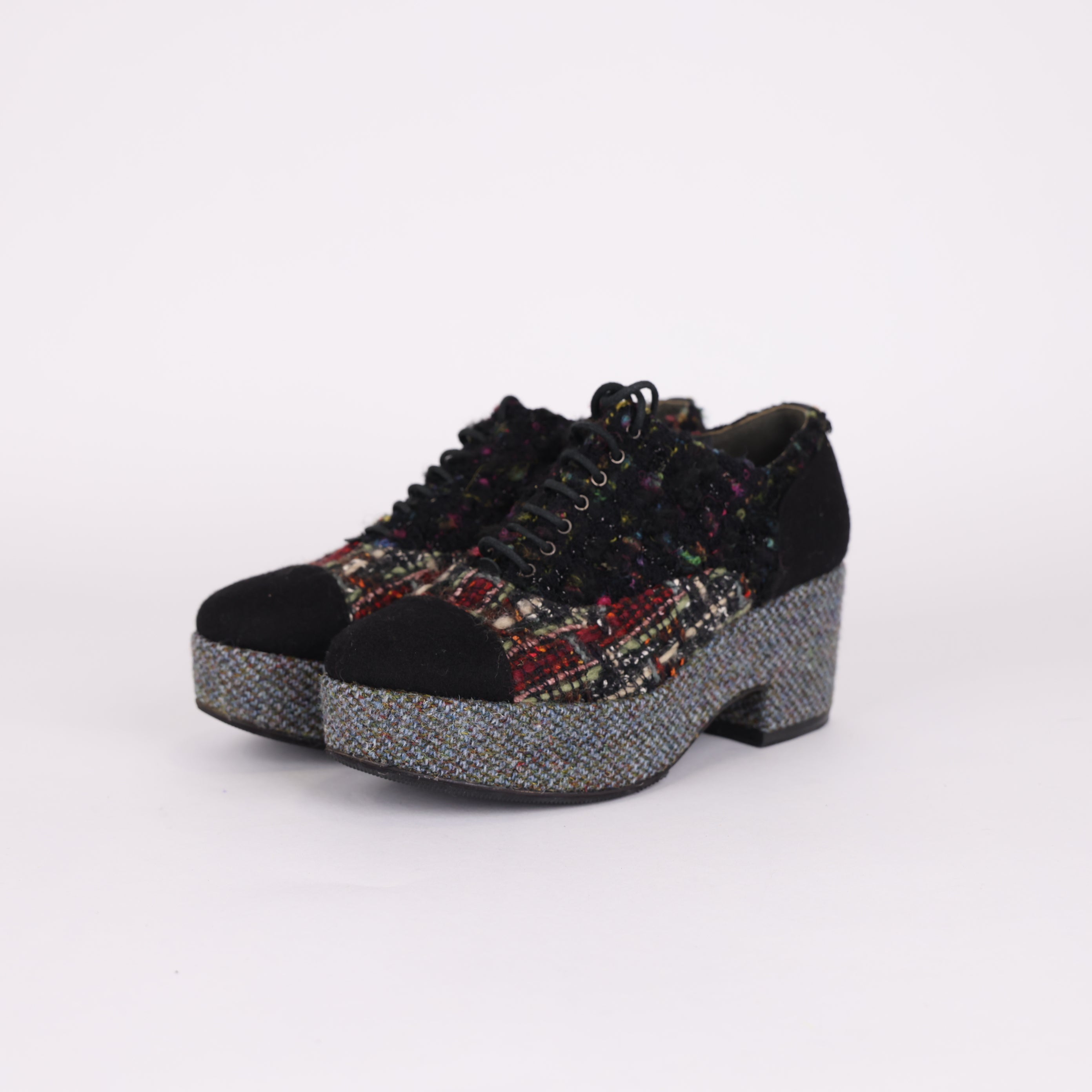 PRE OWNED- Chanel tweed wedge shoes size EU36/ UK3