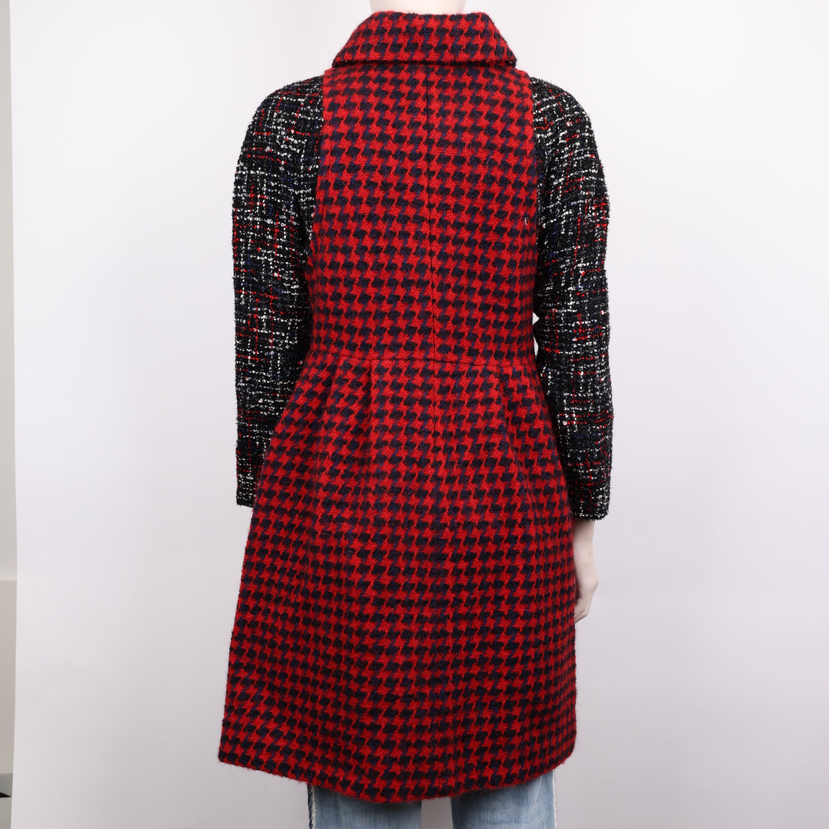 PRE OWNED- CHANEL 18 show style patchwork woven coat size 36