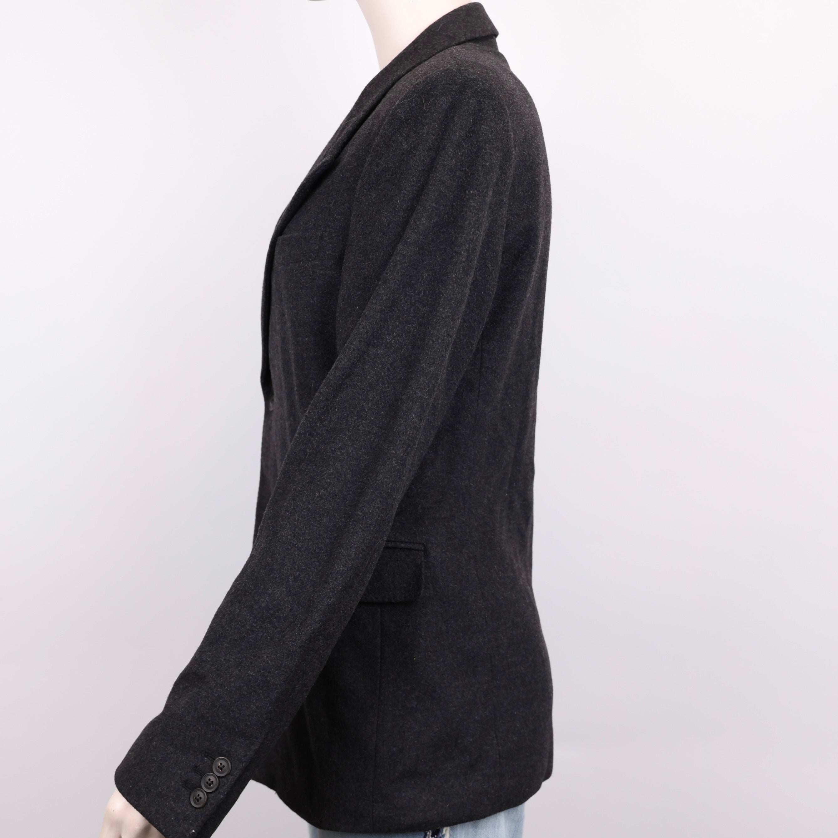 PRE OWNED- Dolce & Gabbana solid wool suit 46