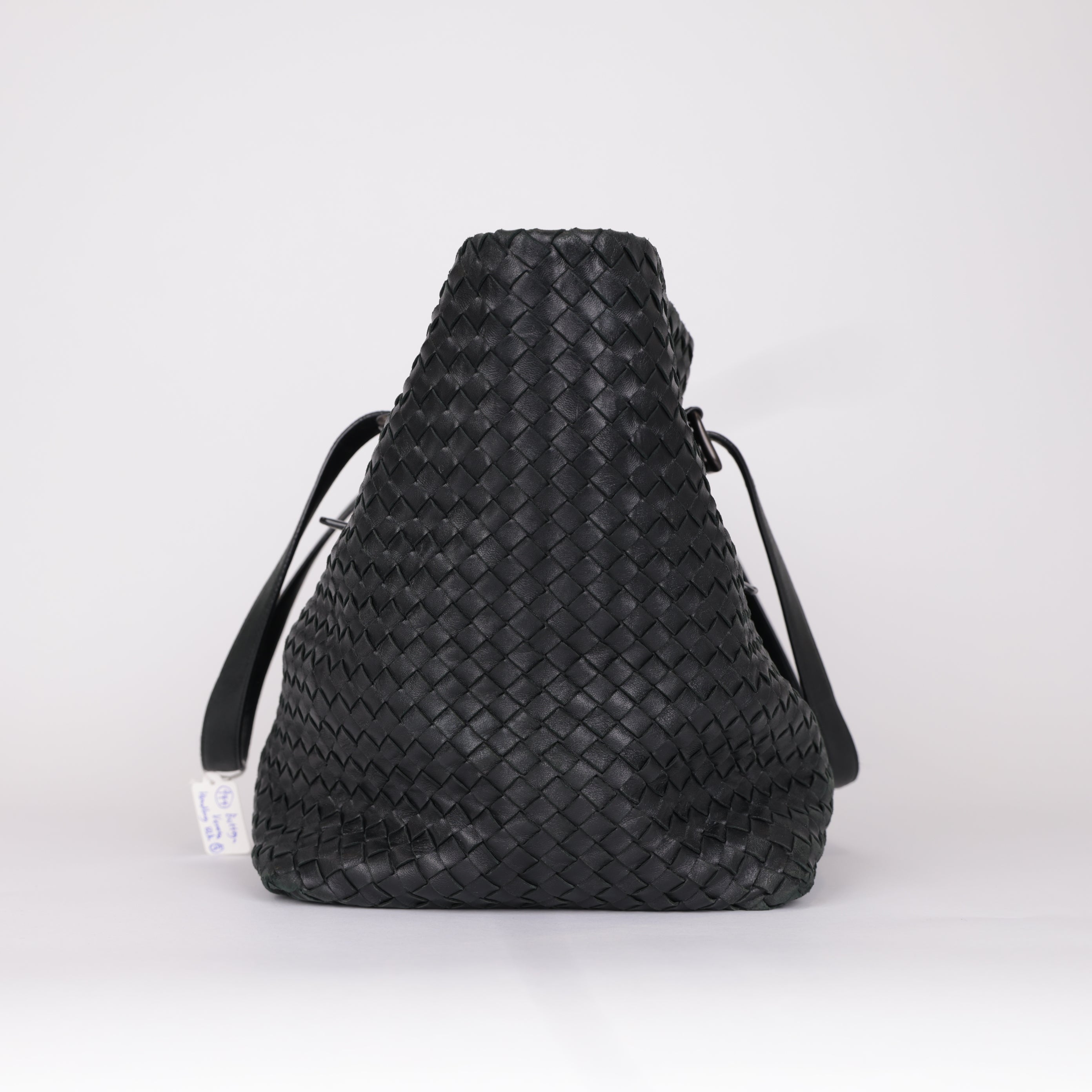 PRE OWNED- Bottega Veneta Cabat leather handbag