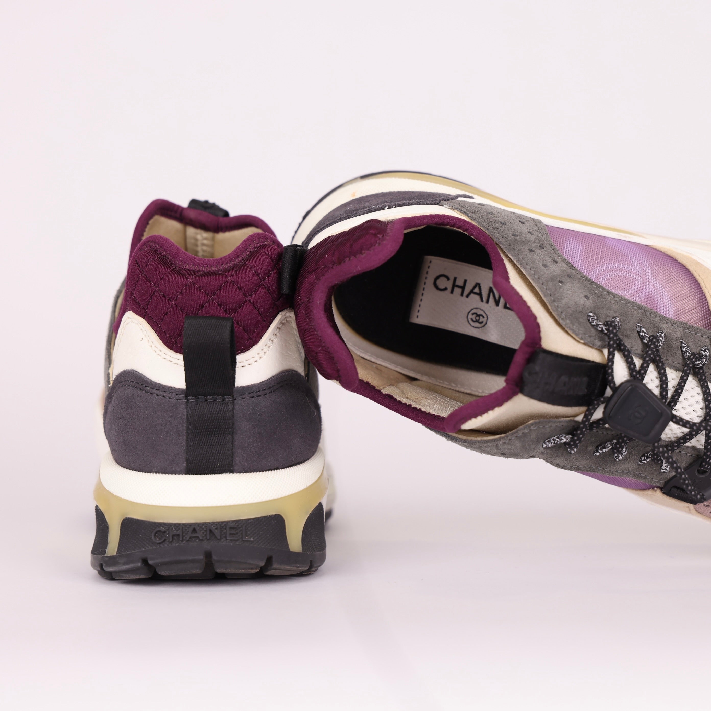 PRE OWNED- CHANEL Fabric Suede Calfskin Mesh Womens CC Sneakers 38 White Grey Purple