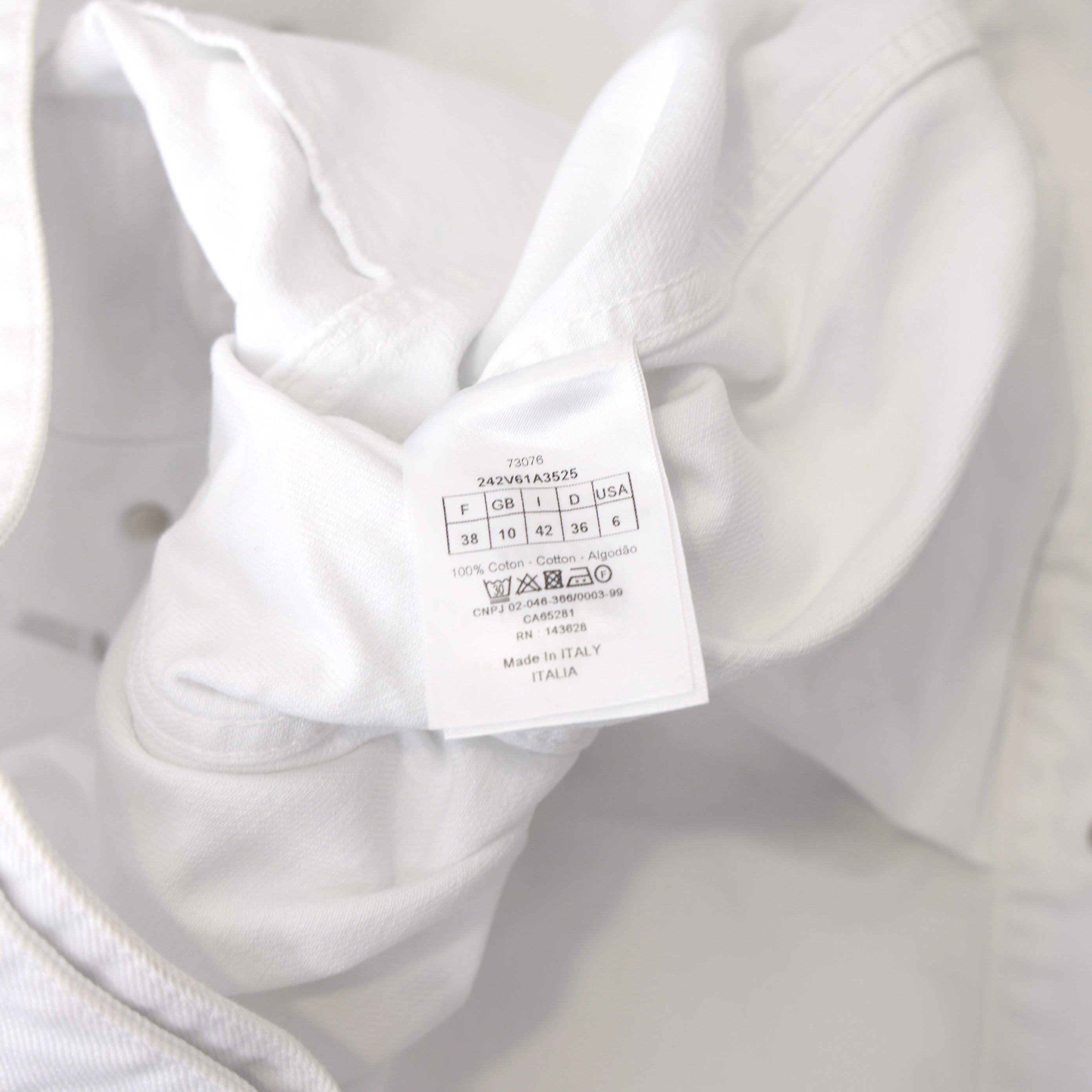 PRE OWNED- Dior white bee embroidered denim jacket size 38