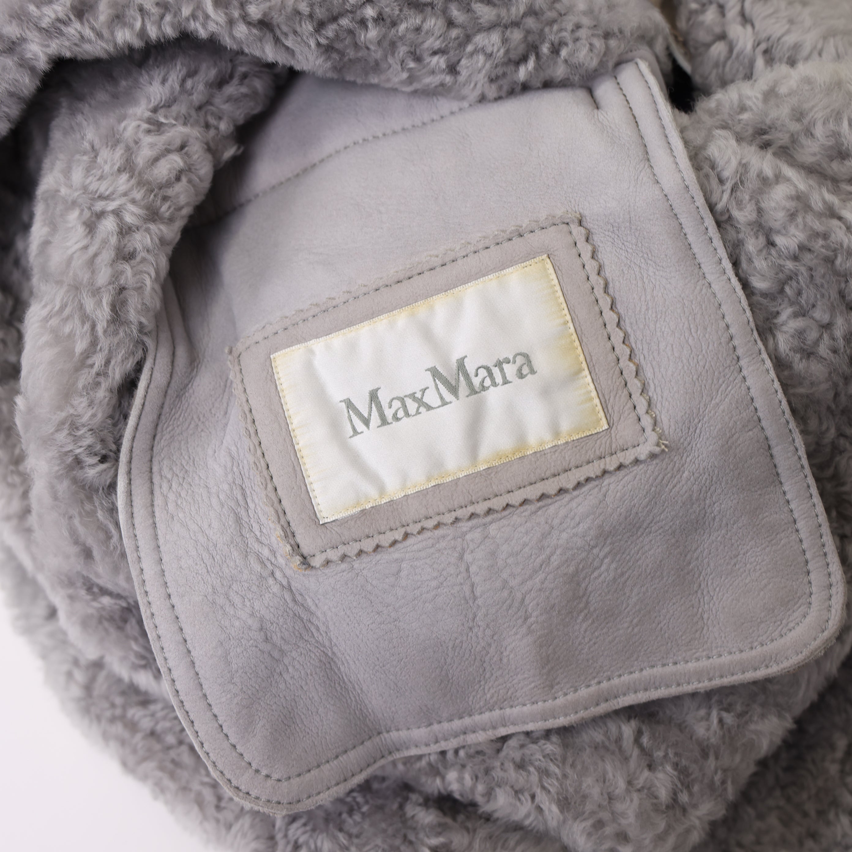 PRE OWNED- MaxMara fur coat size 42