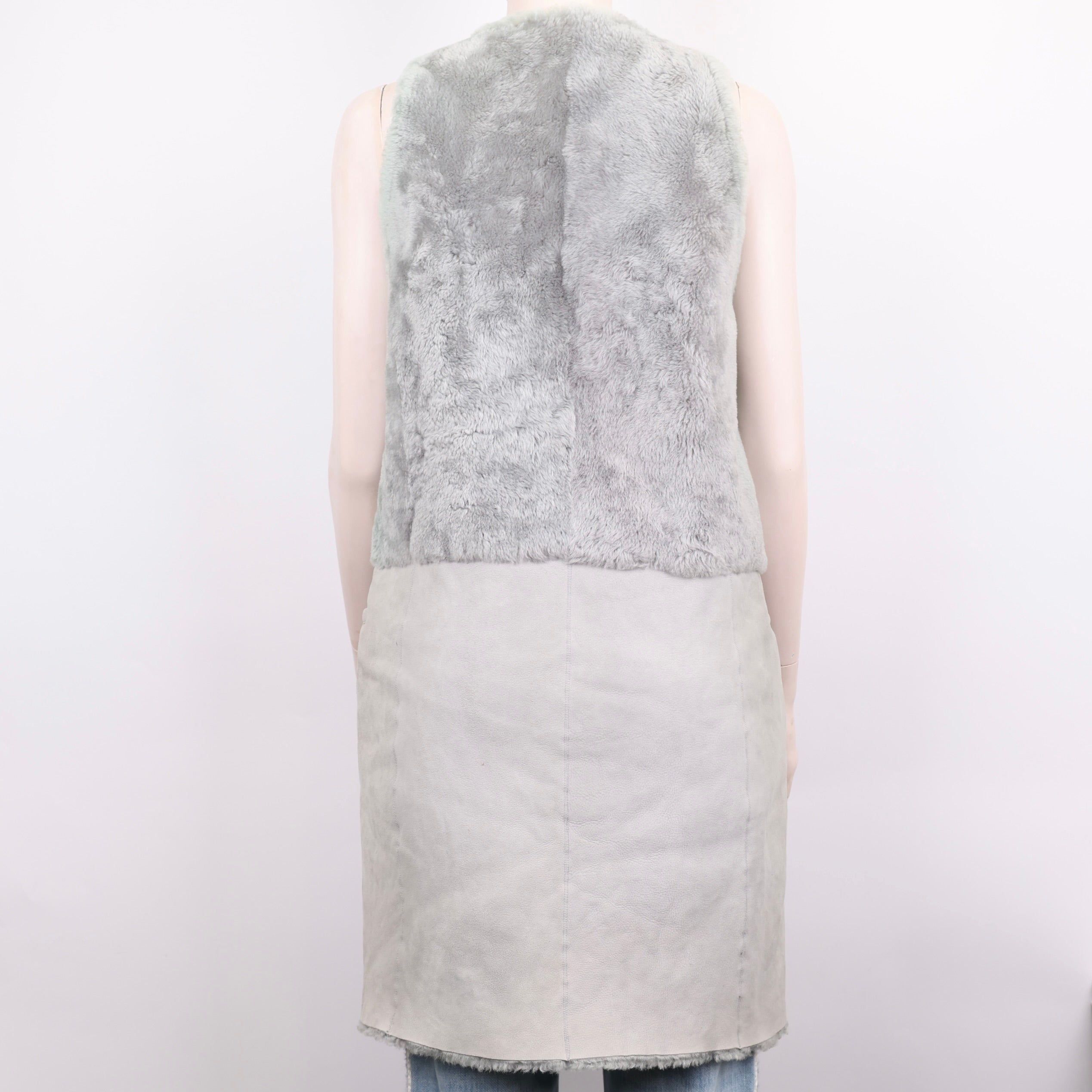 PRE OWNED- MaxMara fur coat size 42