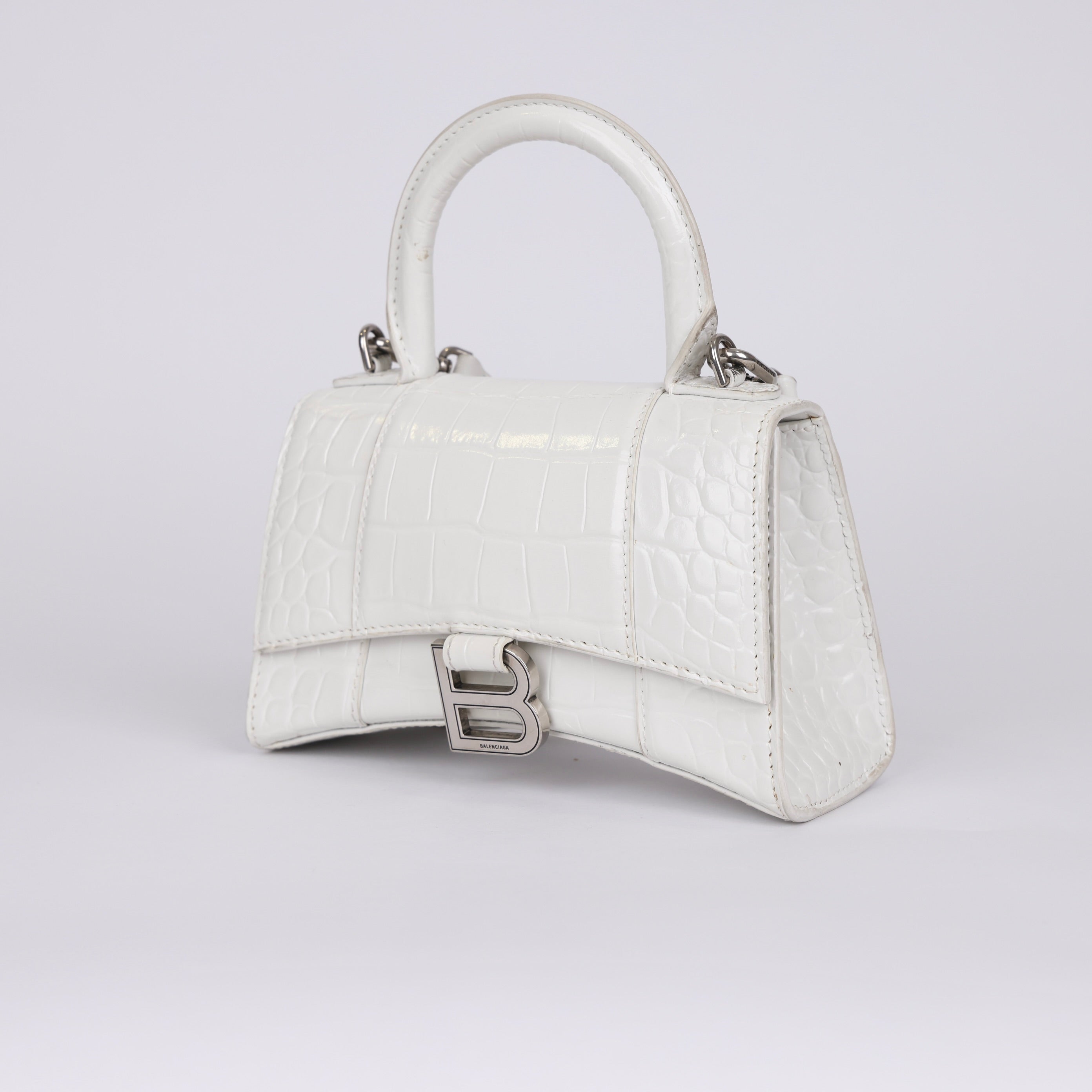 PRE OWNED- BALENCIAGA white calf leather shoulder bag Size XS