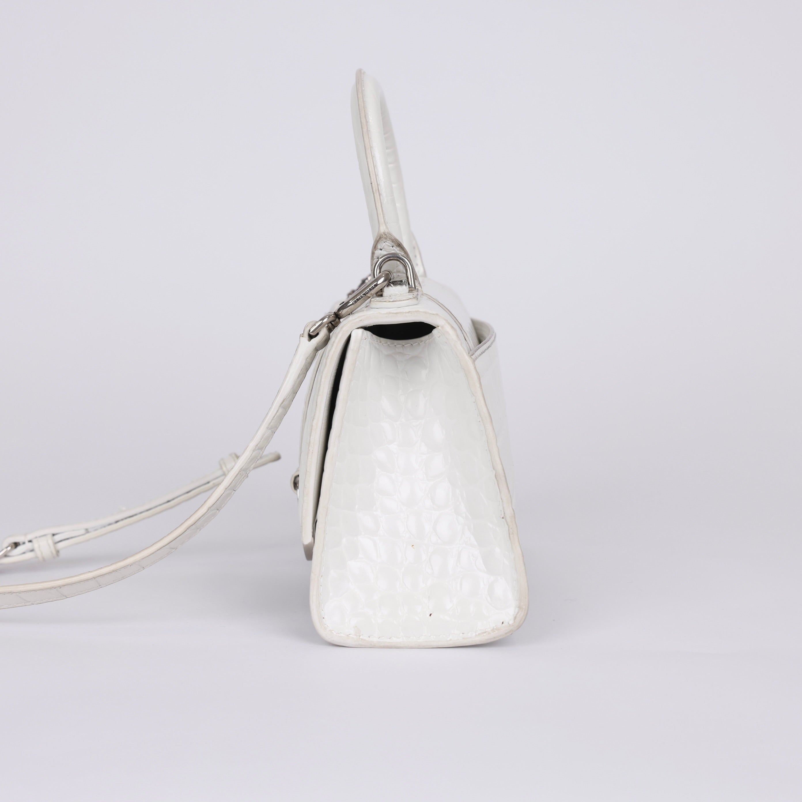PRE OWNED- BALENCIAGA white calf leather shoulder bag Size XS