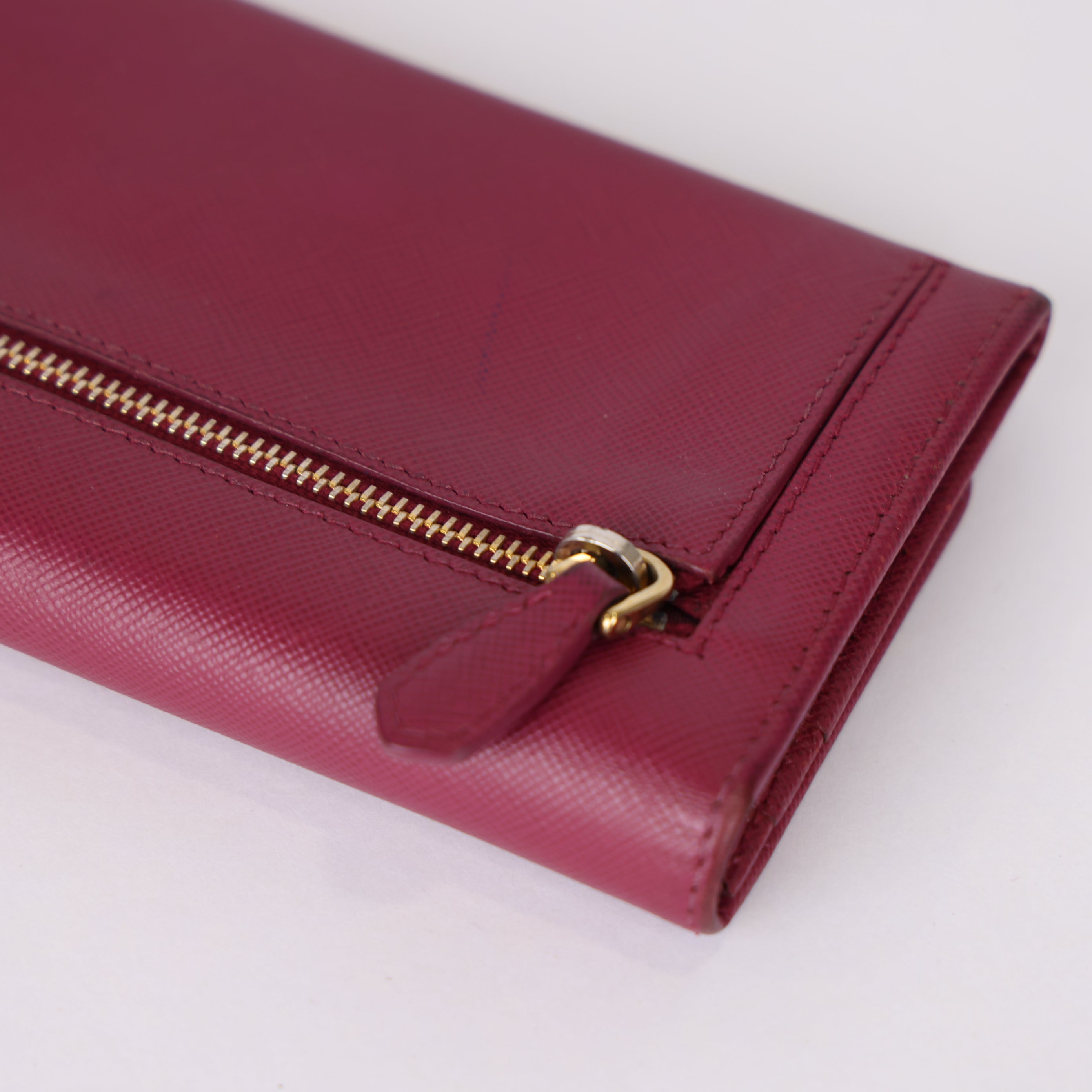 PRE OWNED- Prada Saffiano Metal Peonia Long Wallet