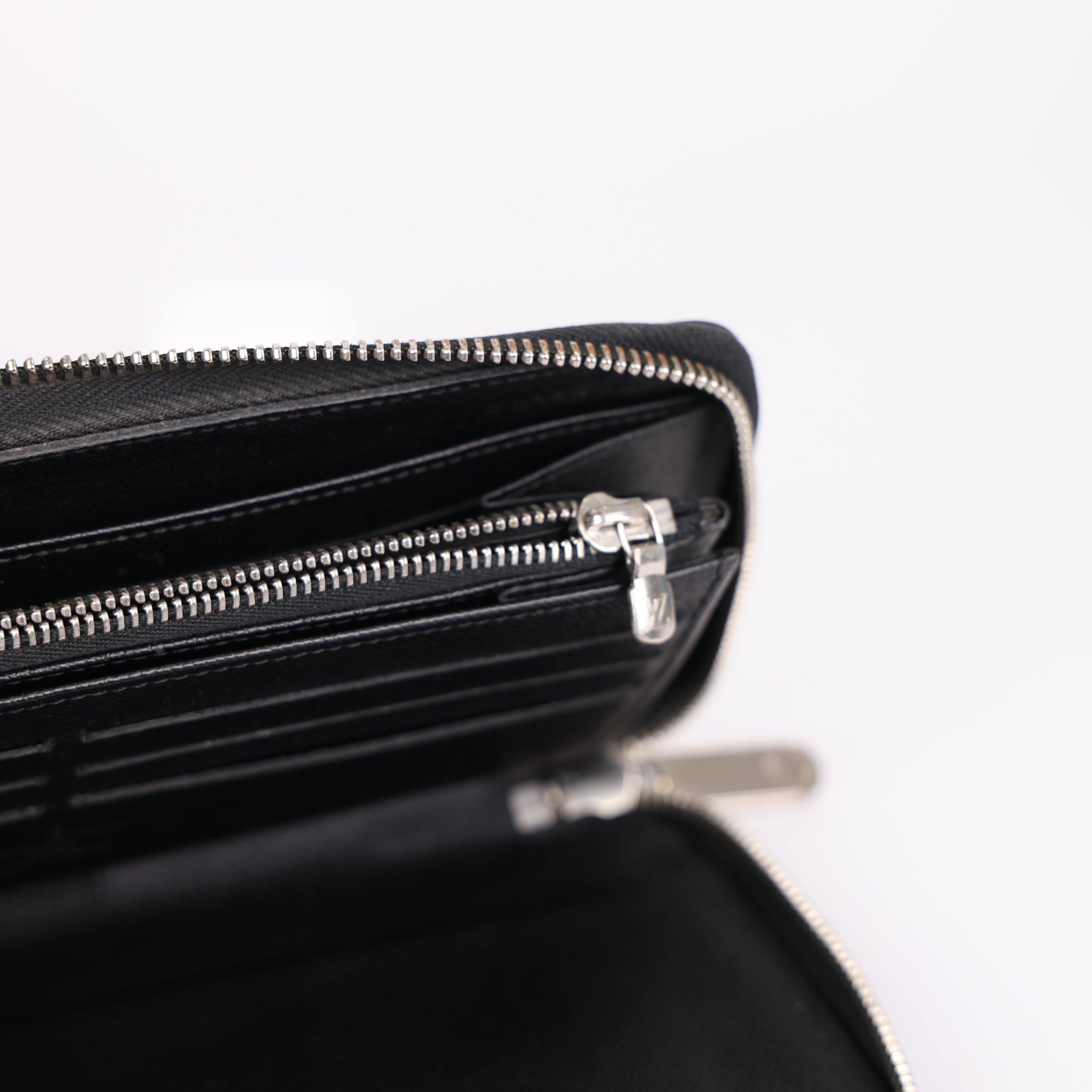 PRE OWNED- Louis Vuitton black water ripple logo wallet J0563W94421