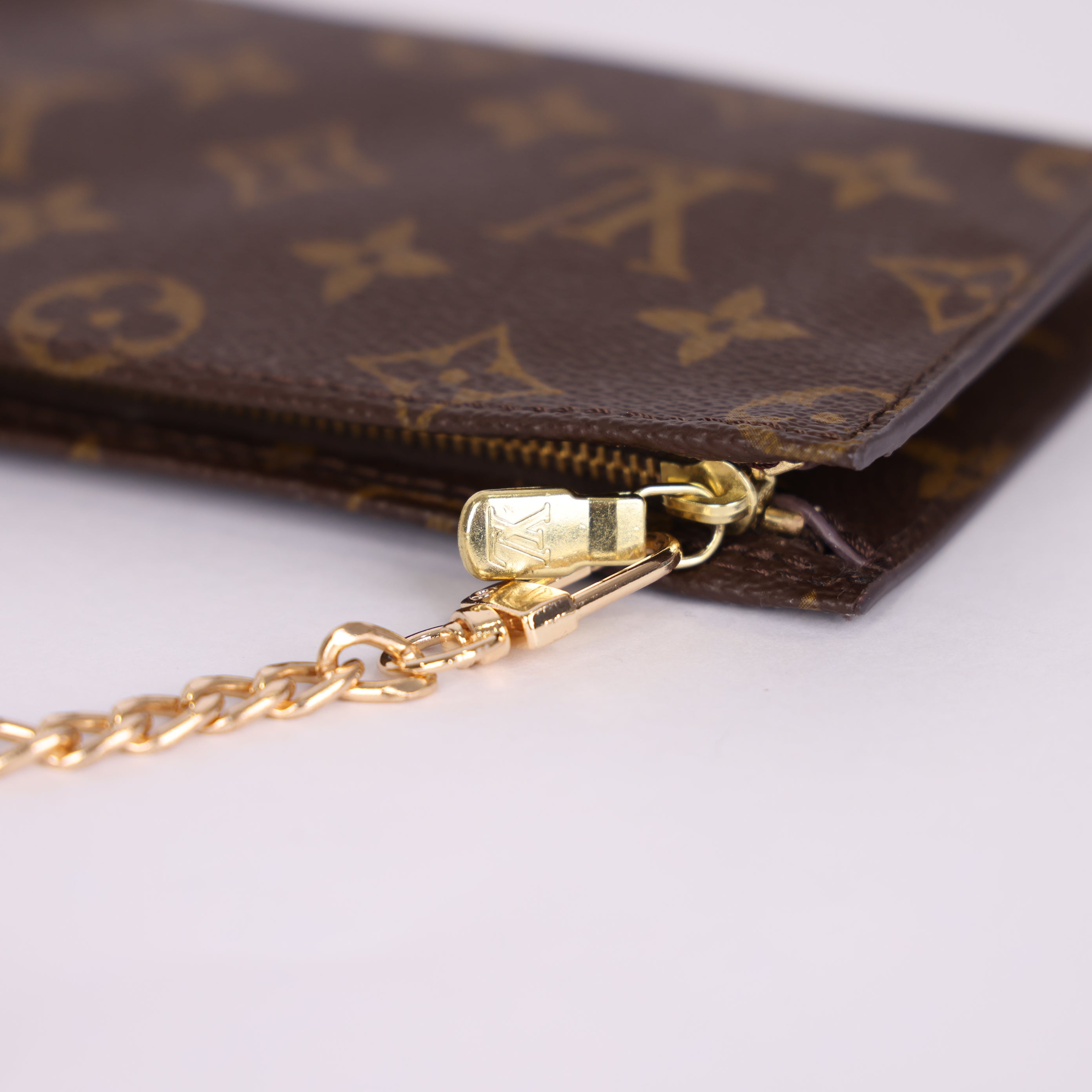 PRE OWNED- Louis Vuitton lv monogram clutch bag J0573W47821