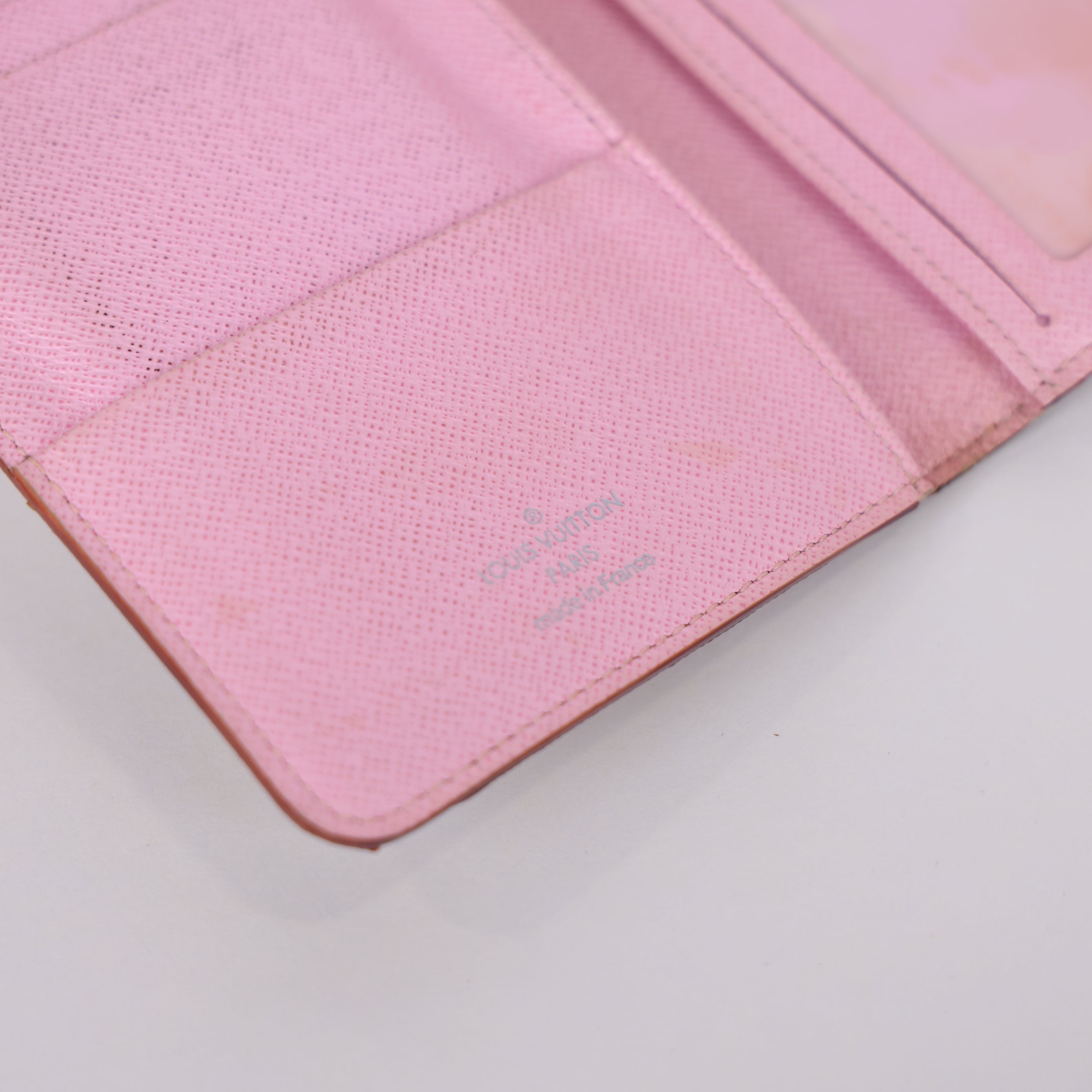 PRE OWNED- Louis Vuitton lv color monogram wallet J0566W23121