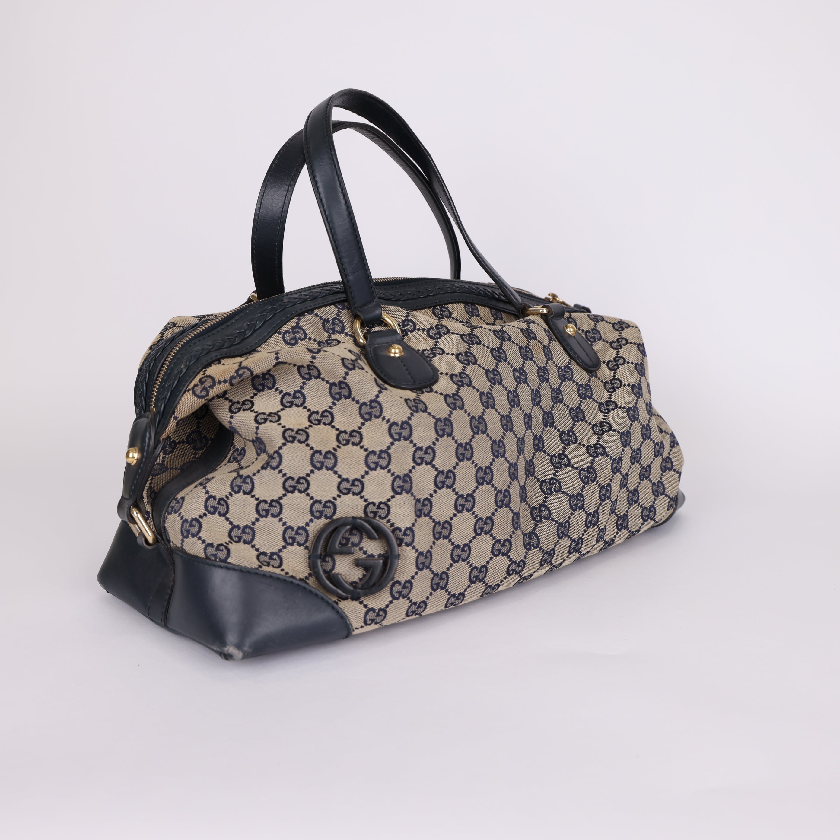 PRE OWNED- Gucci all-print GG handbag J0576B82173