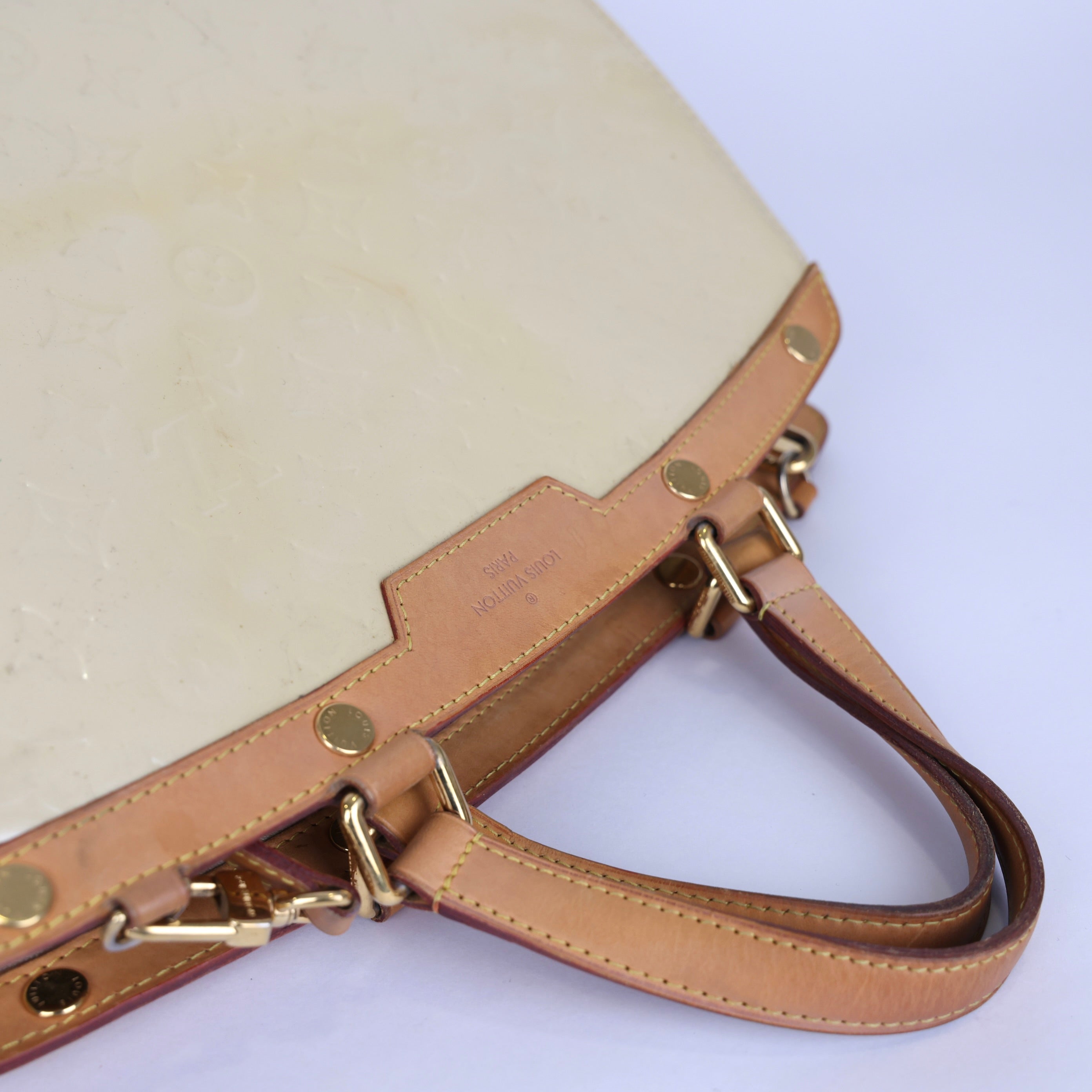 PRE OWNED- Louis Vuitton lv monogram embossed crossbody bag J571B27813