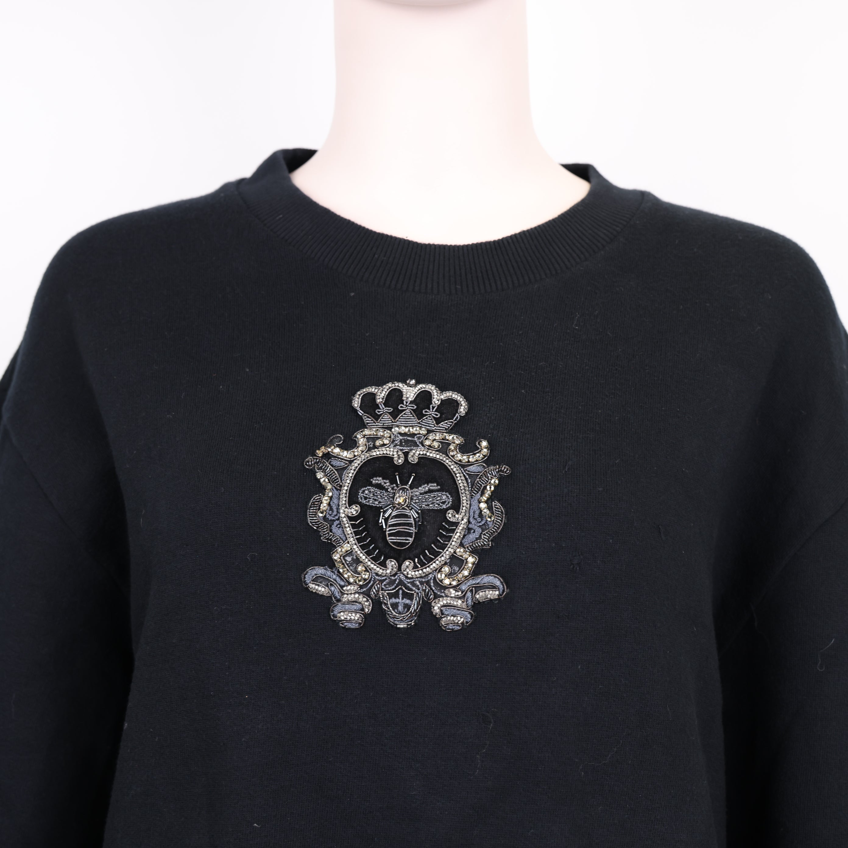 PRE OWNED- Dolce & Gabbana black crown embroidered sweatshirt size 54 J0605C28901