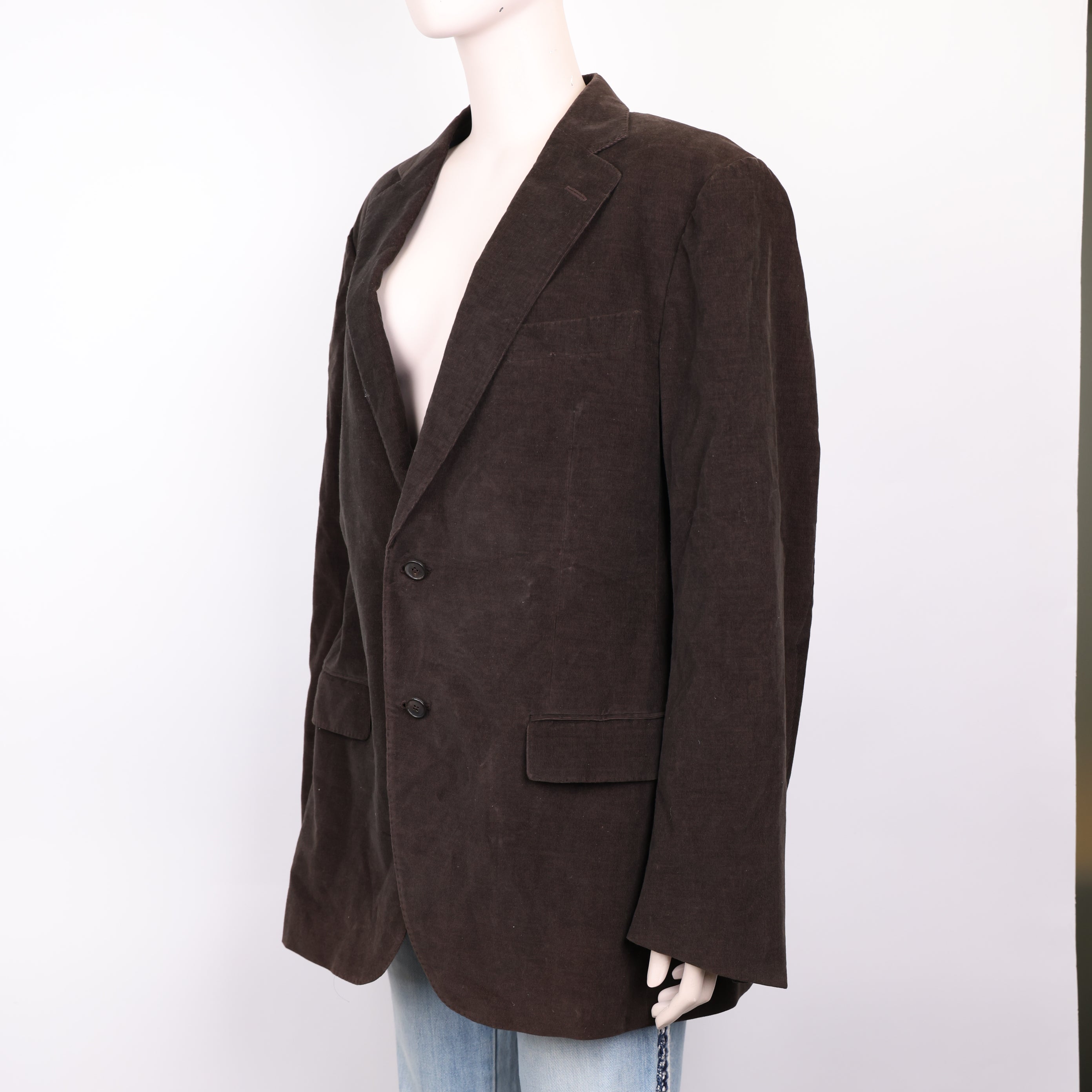 PRE OWNED- Zegna Black Suit Size 52 J0595C29901