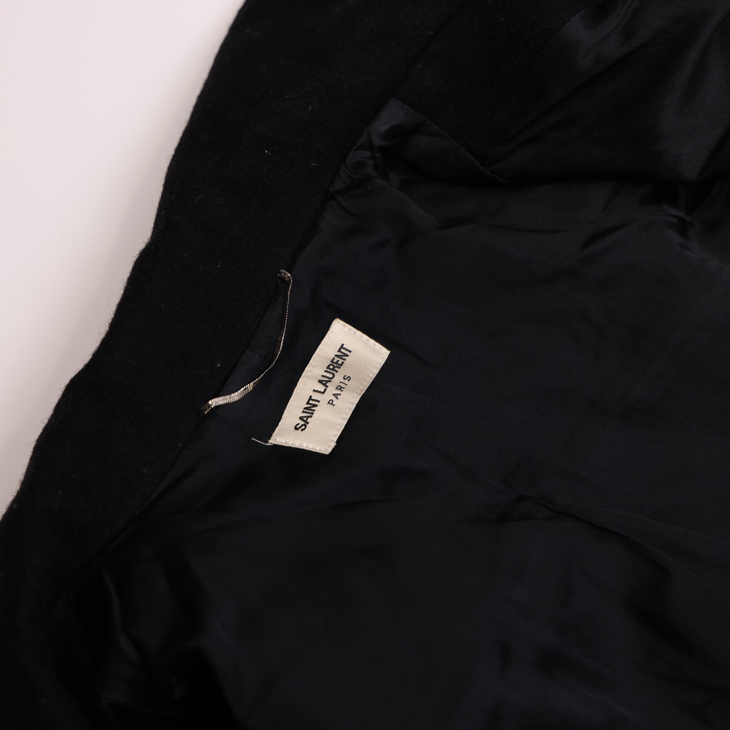 PRE OWNED- Saint Laurent slp black double-breasted short coat size 50 J0591C66672