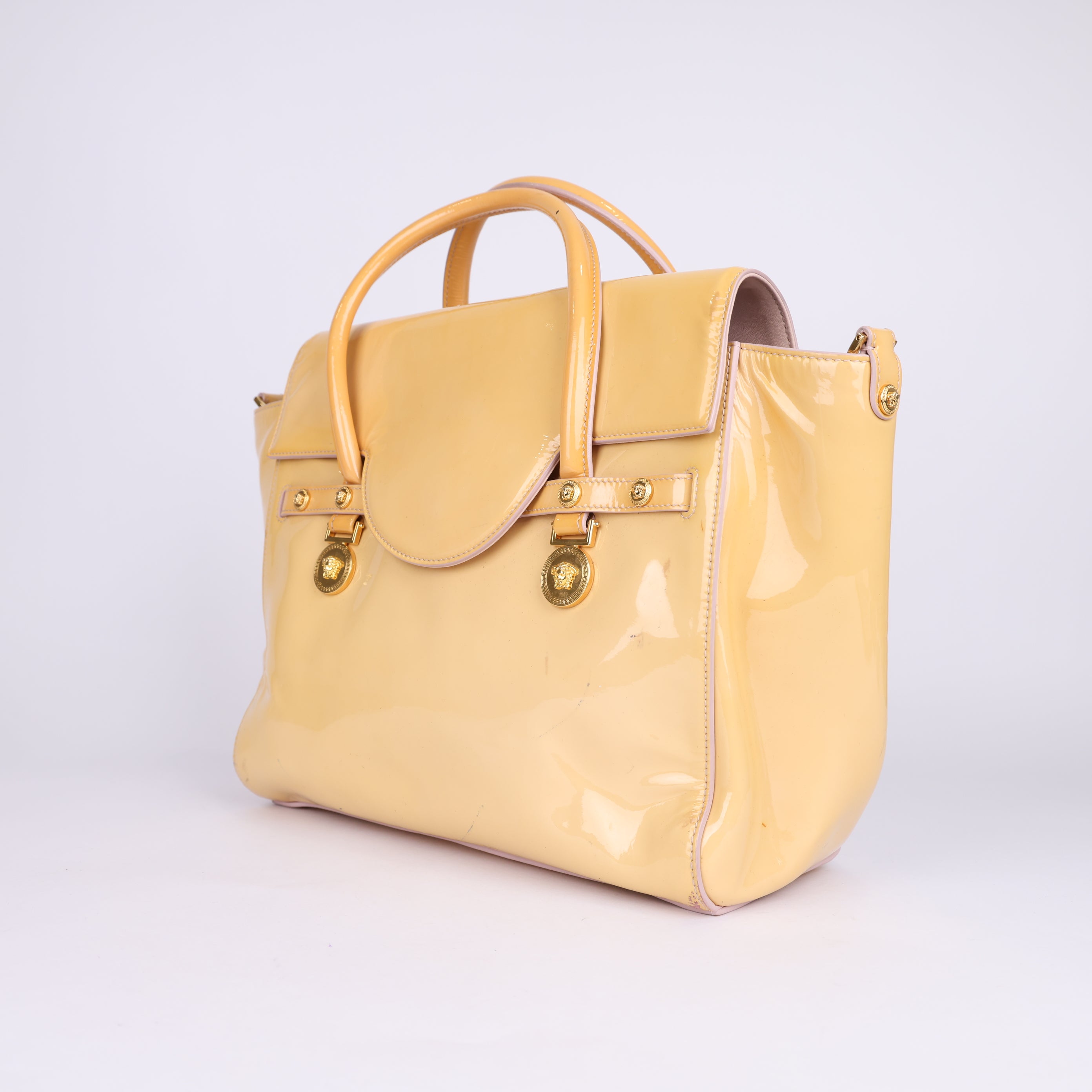 J0730B58890 Versace Patent leather handbag- Pre Owned