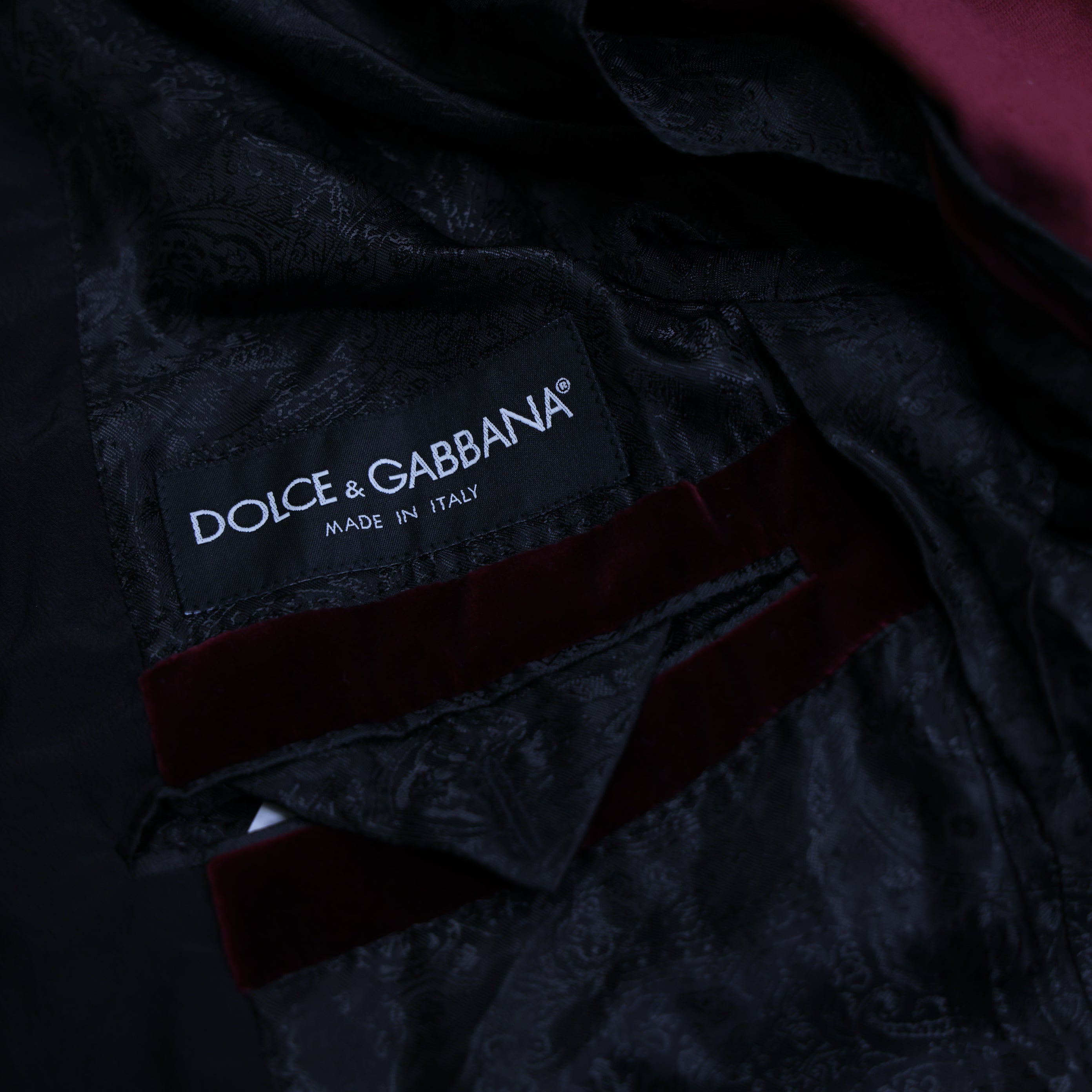 PRE OWNED- Dolce & Gabbana Red Velvet Suit Size 48 J0599C31890