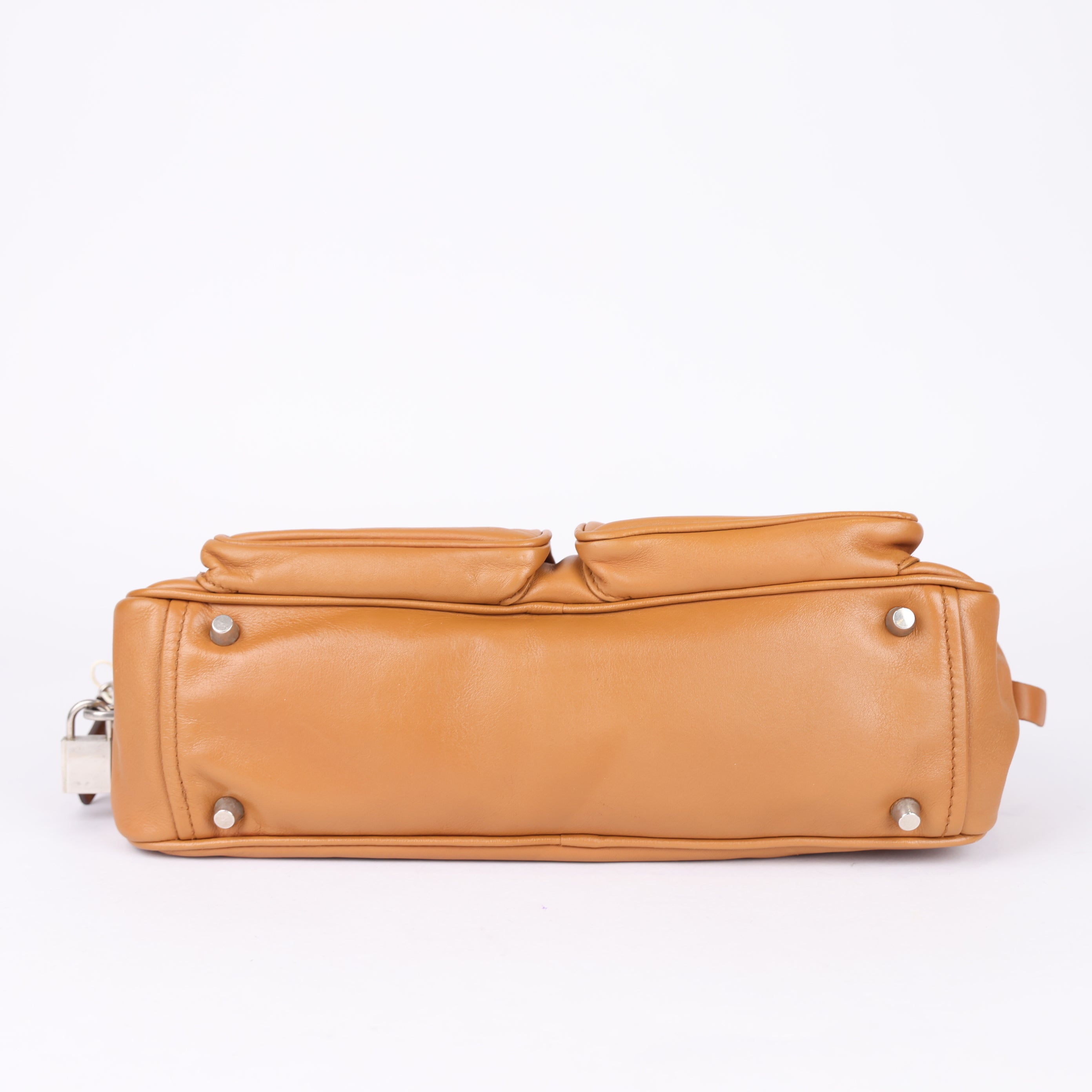 J0798B22942 Prada Leather Handbag with Double Pockets- Pre Owned