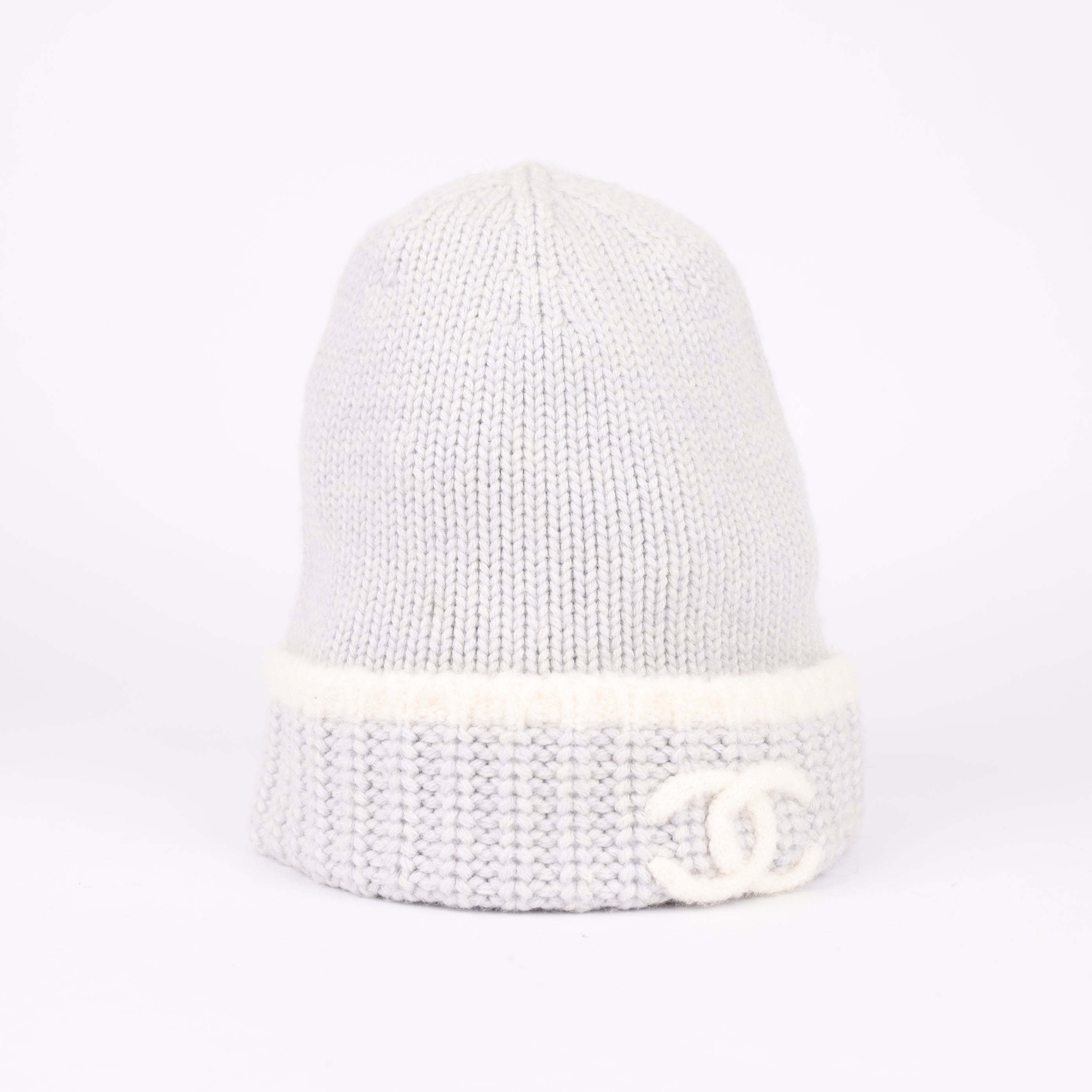 Chanel 22K Grey Cashmere CC Beanie- Pre Owned