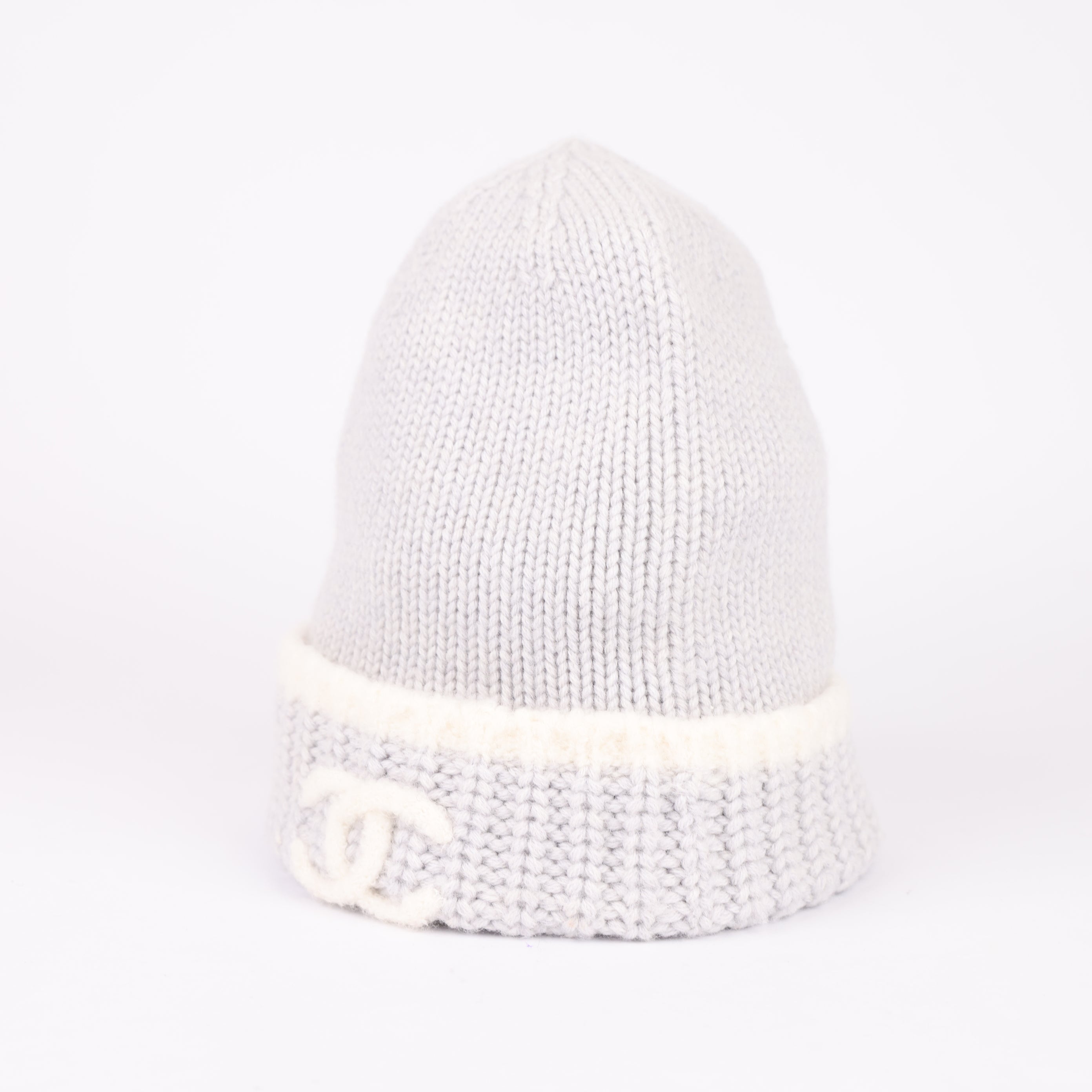 Chanel 22K Grey Cashmere CC Beanie- Pre Owned