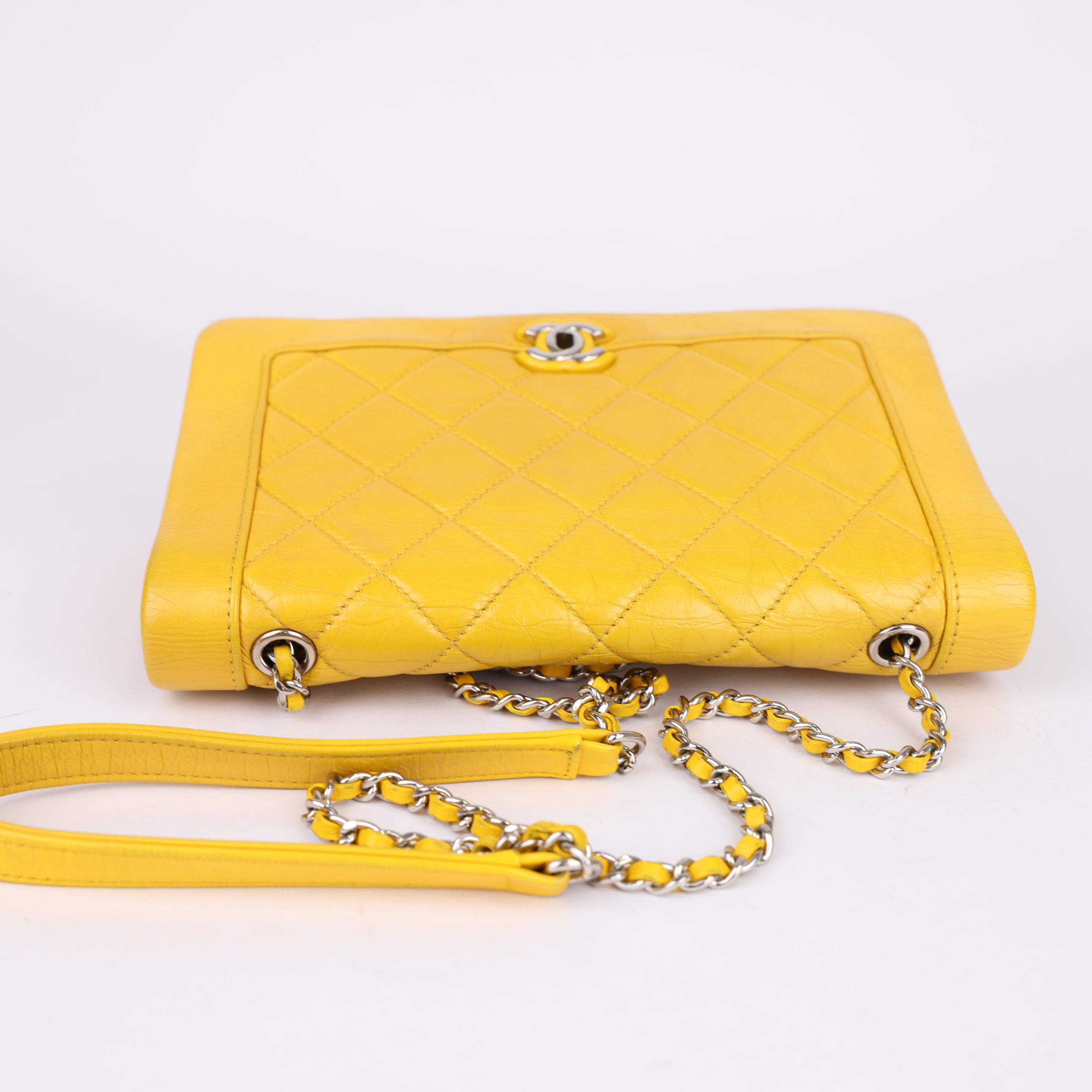 CHANEL 2018 Crumpled Calfskin Bi Quilted Full Flap crossbody bag- Pre Owned