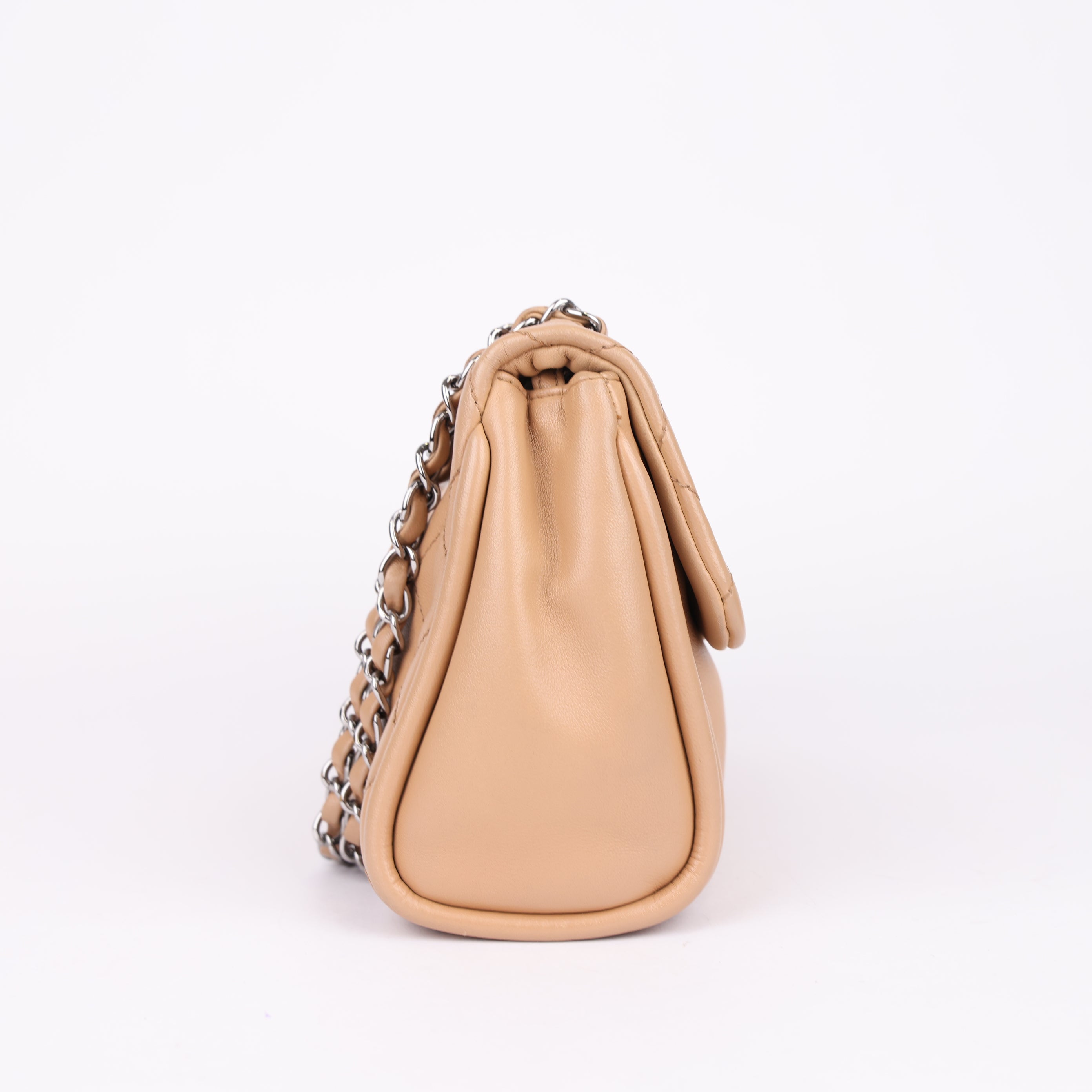 J0927 Chanel Quilted Lambskin Shoulder Bag Beige- Pre Owned