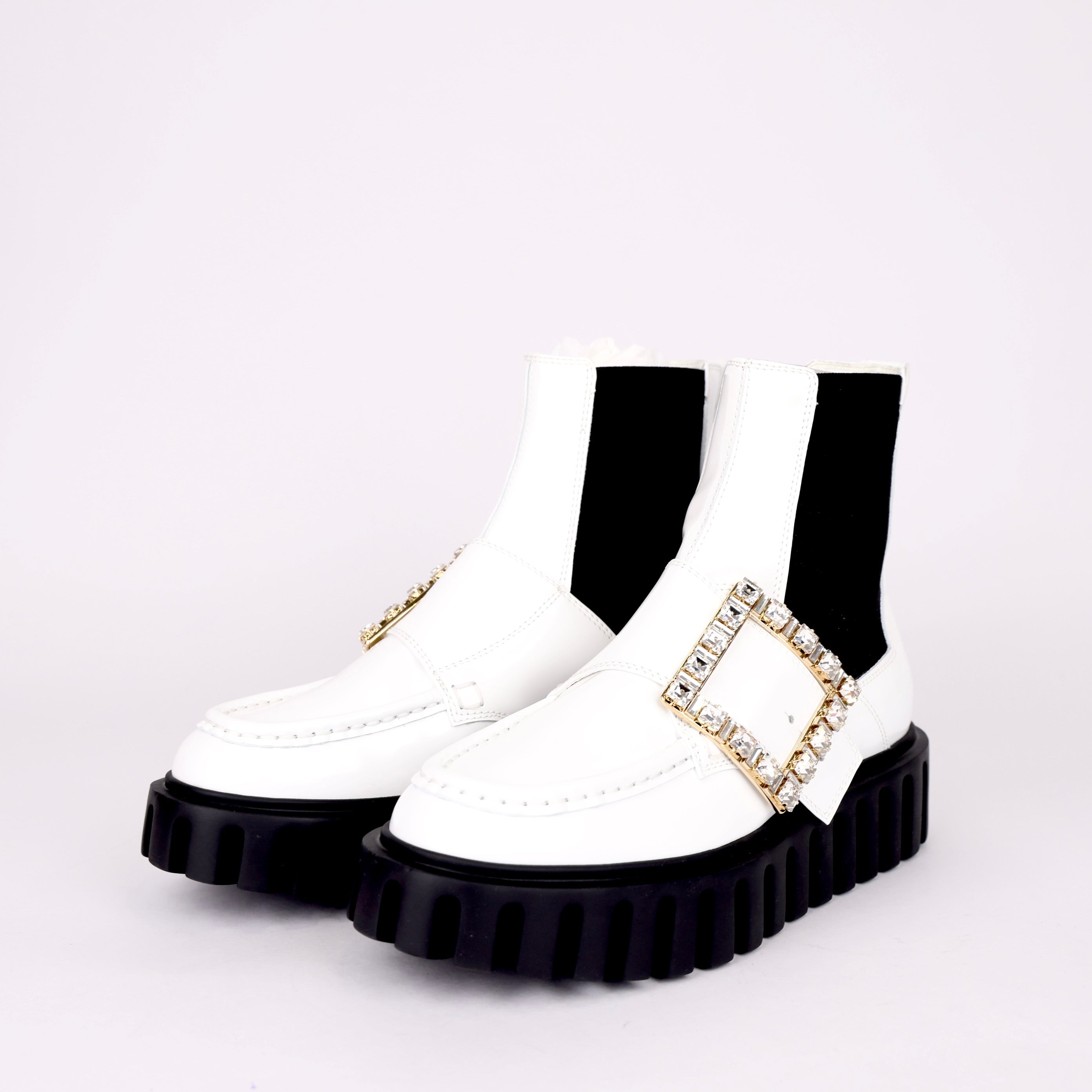 Roger Vivier  Viv' Go-Thick Strass Buckle Chealsea Ankle Boots in Patent Leather SIZE EU37/UK4- Pre Owned