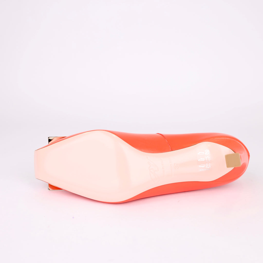 J0285# ROGER VIVIER Belle Vivier Trompette leather pumps size EU37/ UK4- Pre Owned