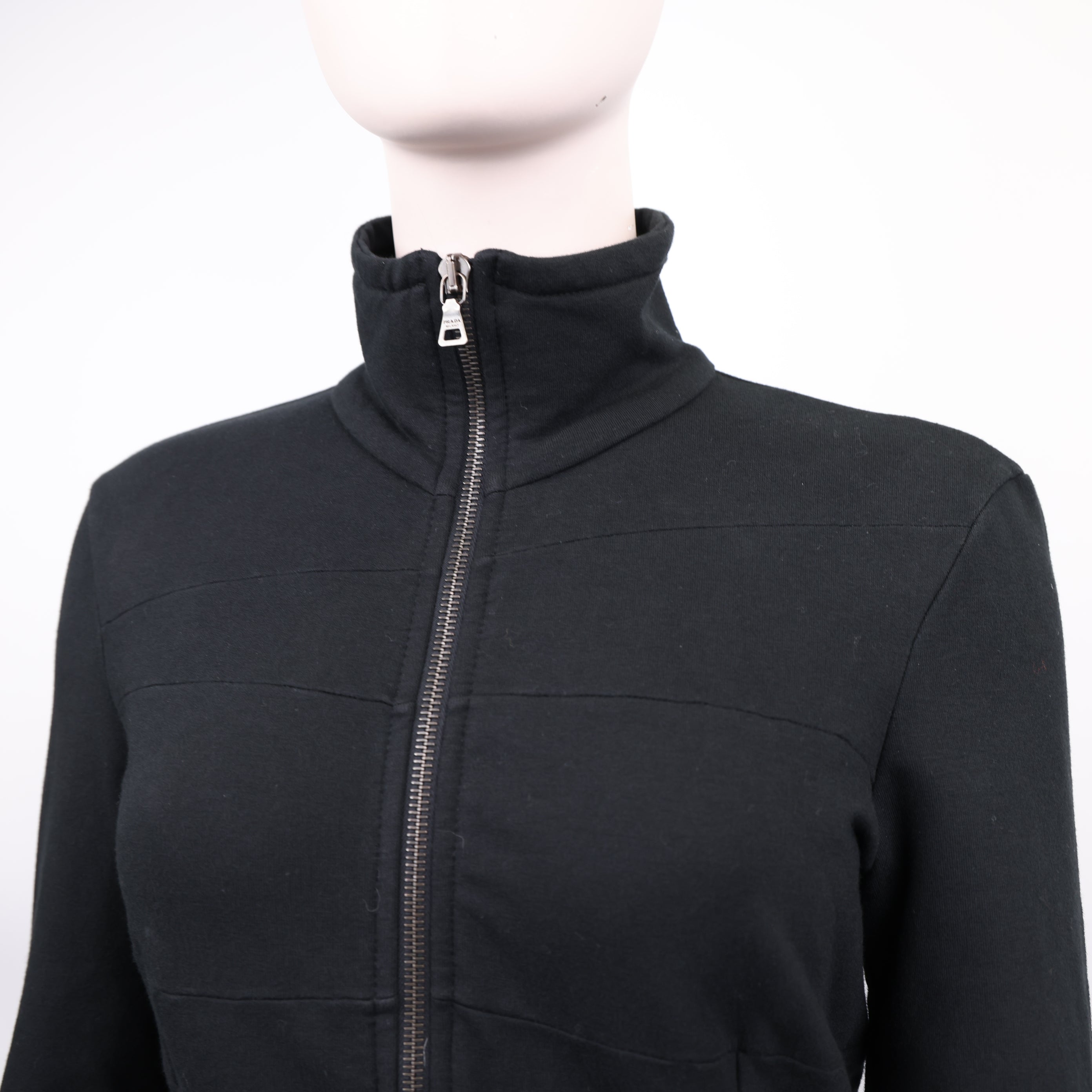 J0944 Prada Vintage Women's Black Full Zip Jacket Size S- Pre Owned