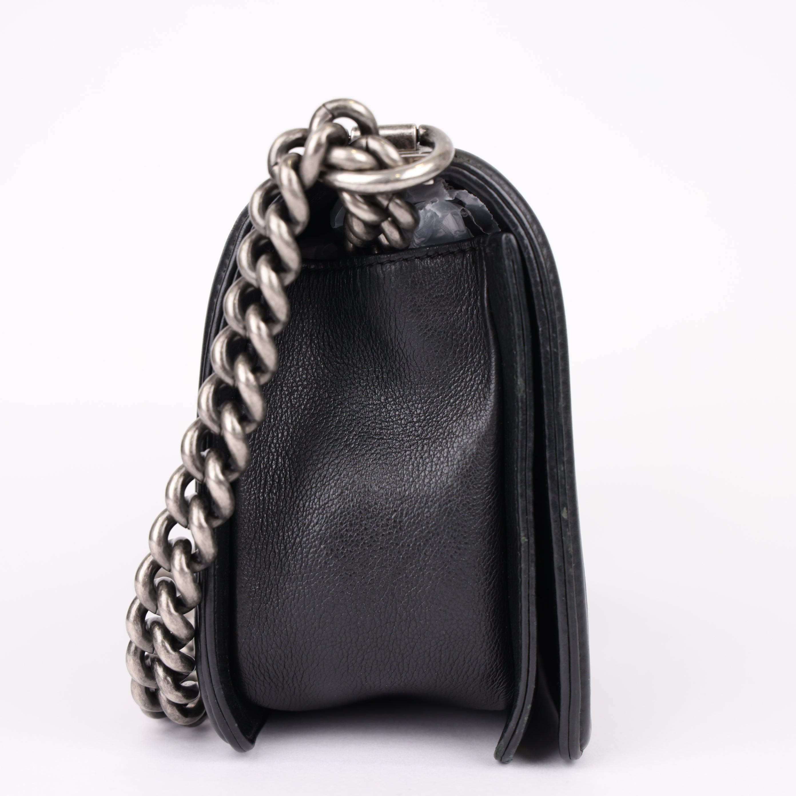 J0961 Chanel CC BOY 28 SHOULDER BAG CALFSKIN LEATHER BLACK- Pre Owned