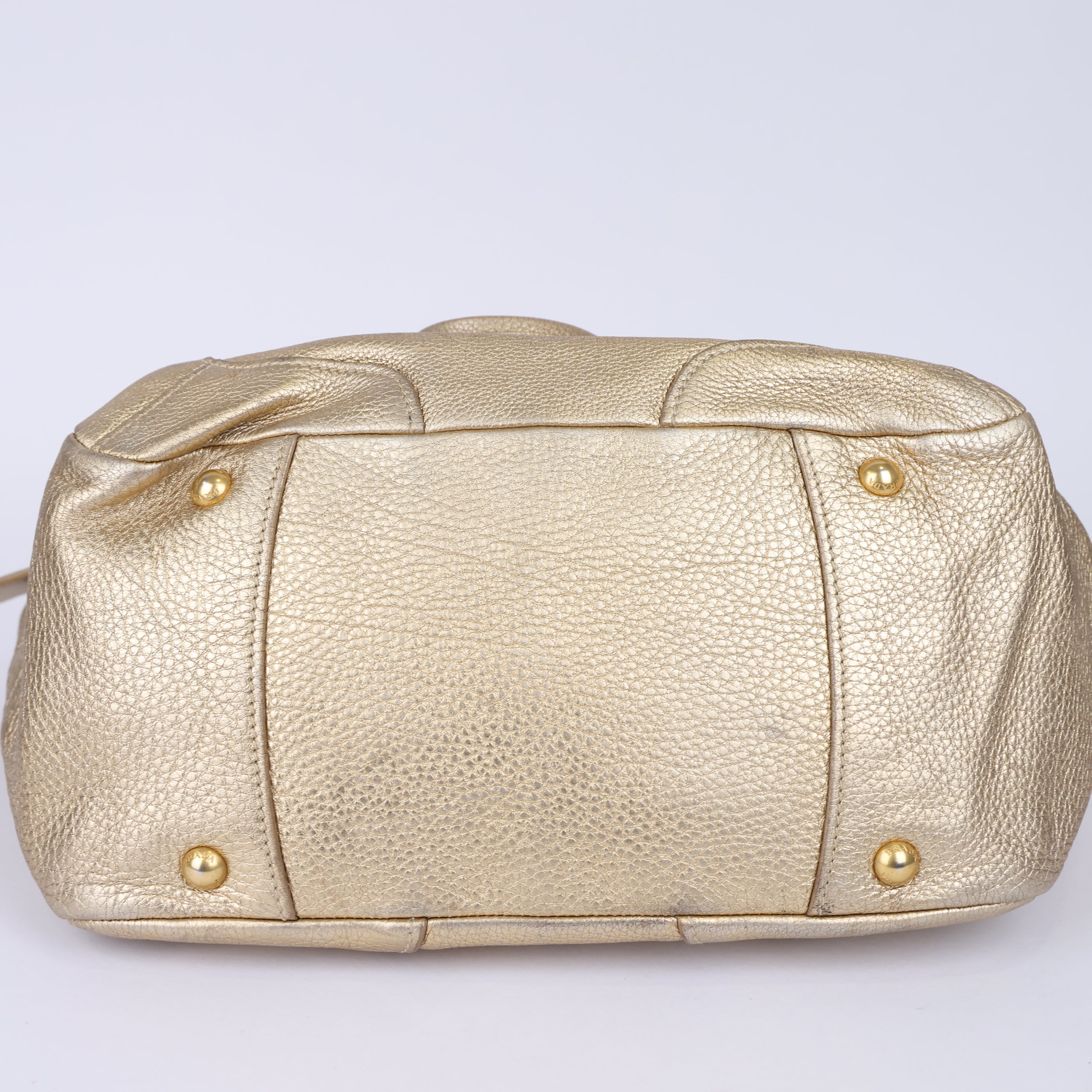 J0968 Prada Gold Vitello Daino Leather Shoulder Bag Golden- Pre Owned