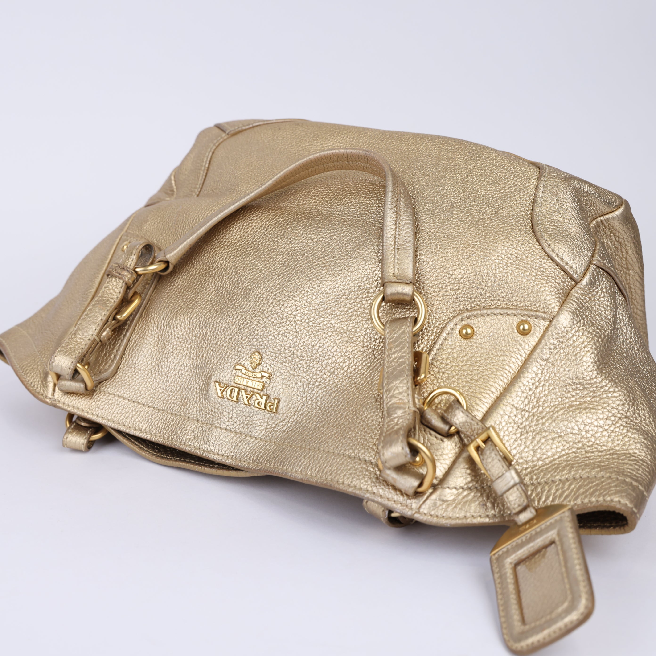 J0968 Prada Gold Vitello Daino Leather Shoulder Bag Golden- Pre Owned
