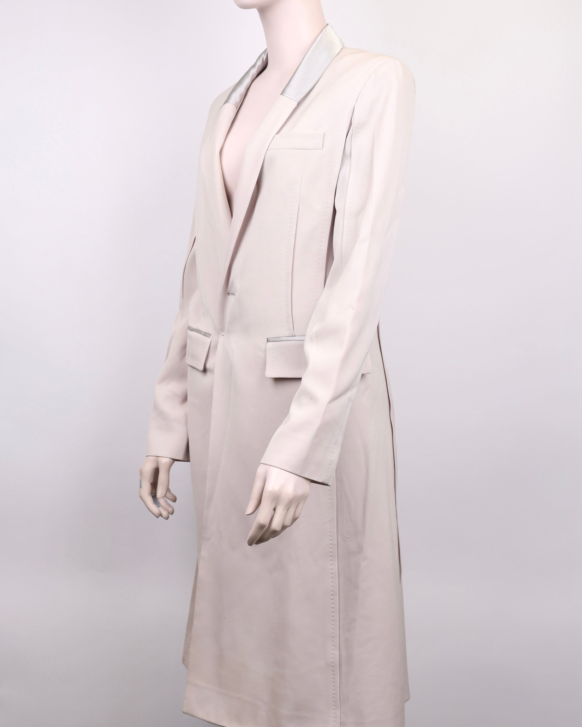 J0992 Louis Vuitton size 38 Beige coat - Pre Owned