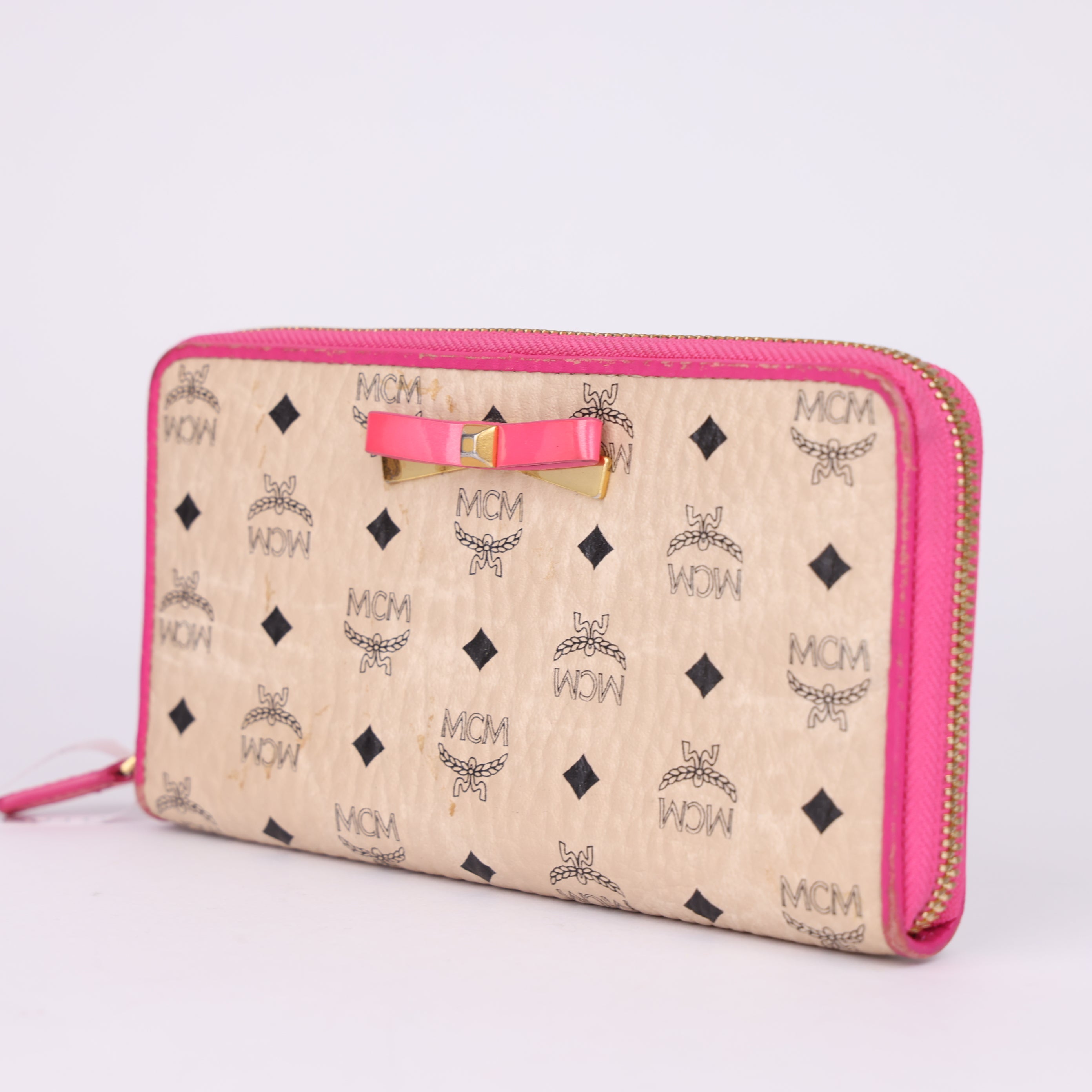 J1999 MCM wallet Pre-Owned