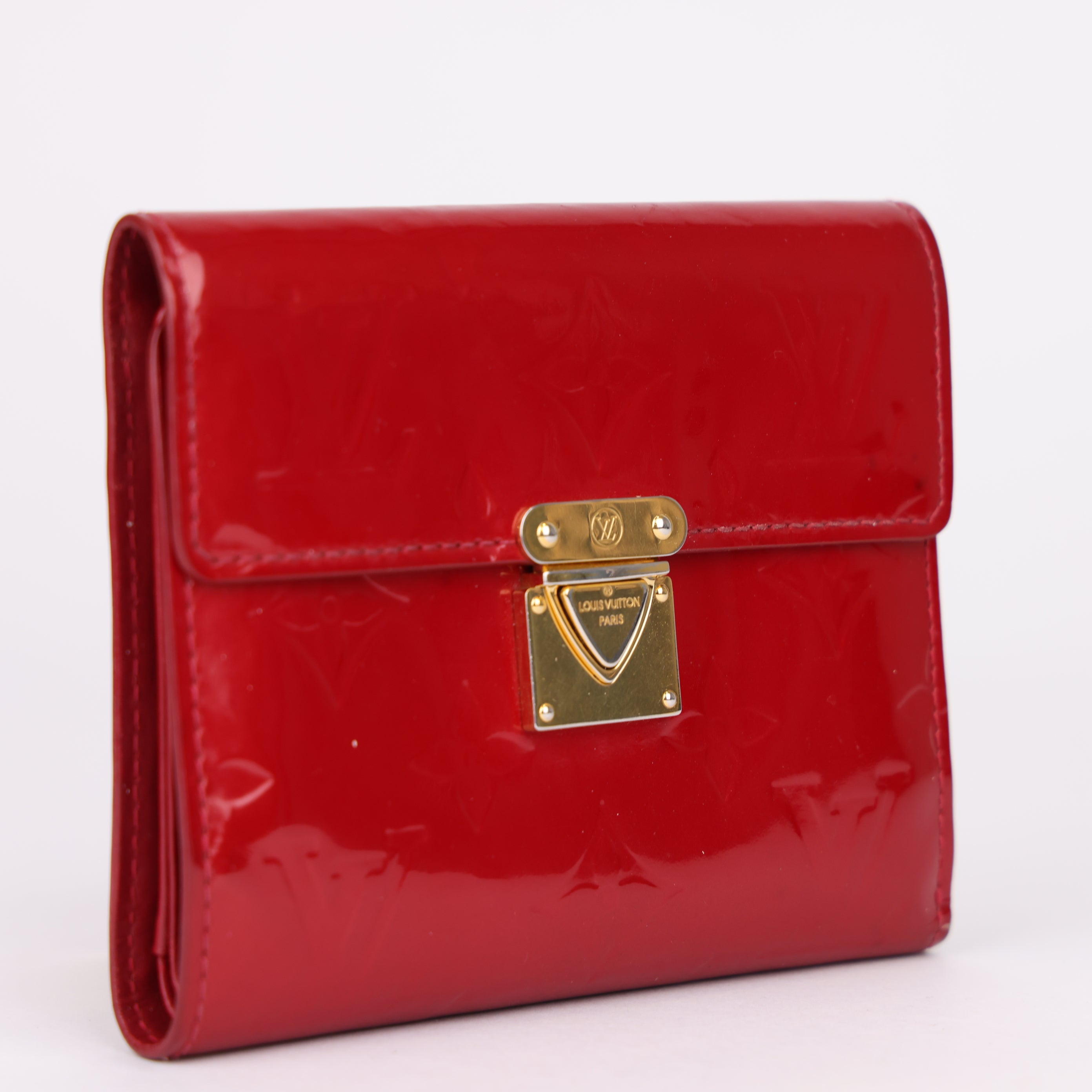 J1981 Louis Vuitton Koala wallet in Red Pre-Owned