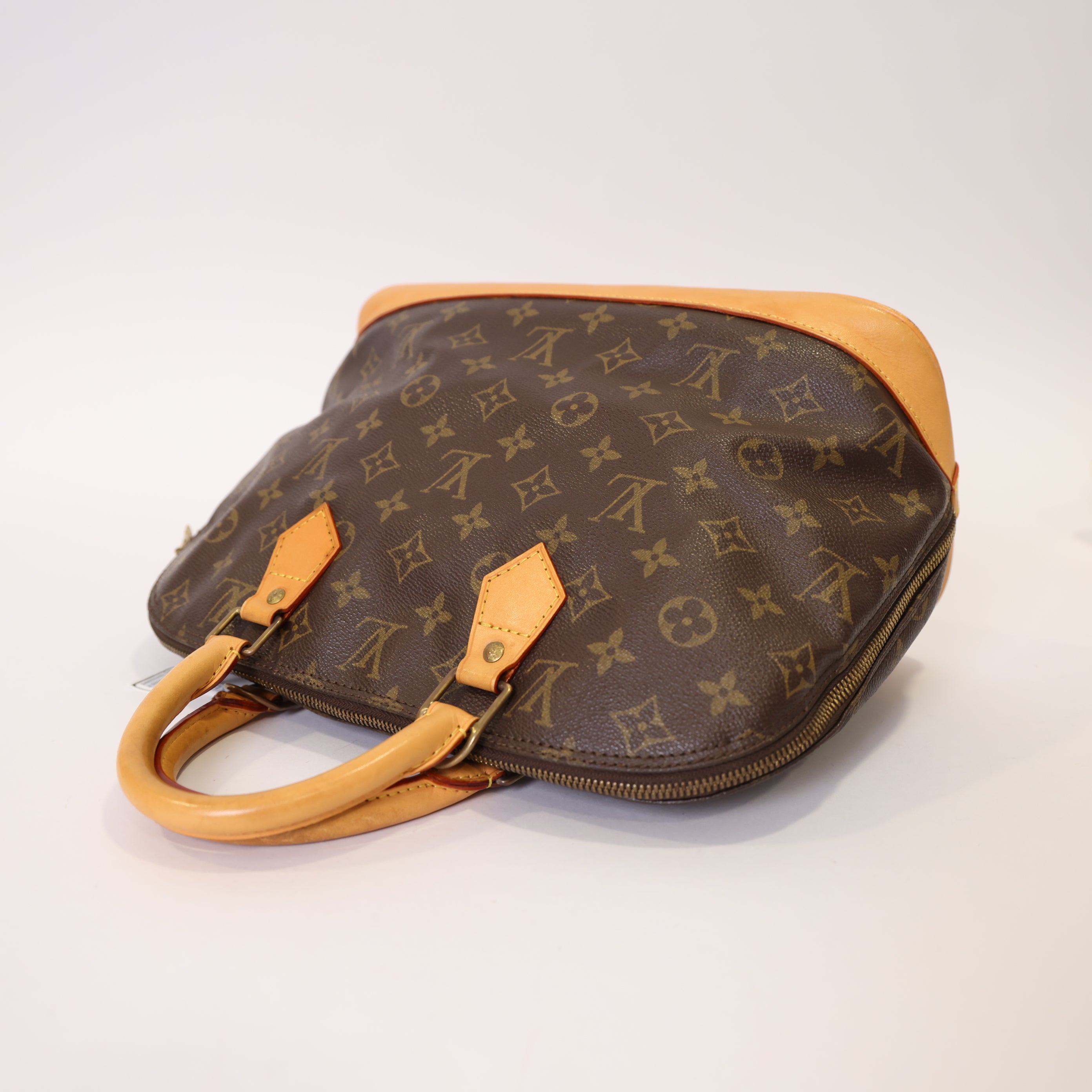 J1922 Louis Vuitton Alma Shell Bag - Pre Owned