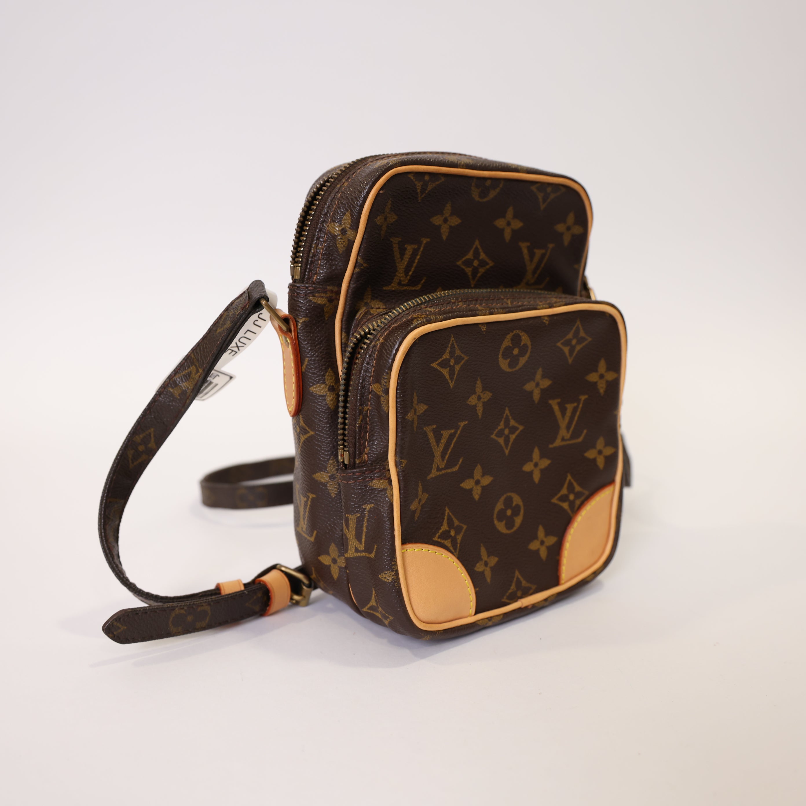J1920 Louis Vuitton Alma Shell Bag - Pre Owned