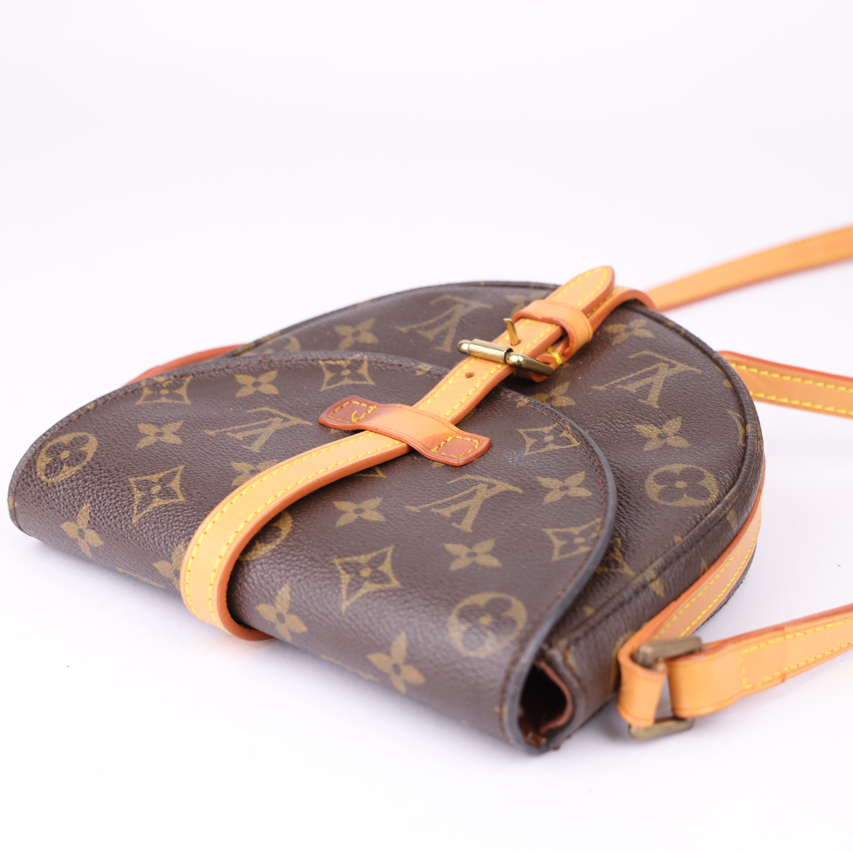 J1908 Louis Vuitton Canvas Monogram Chantilly MM Crossbody Bag- Pre Owned