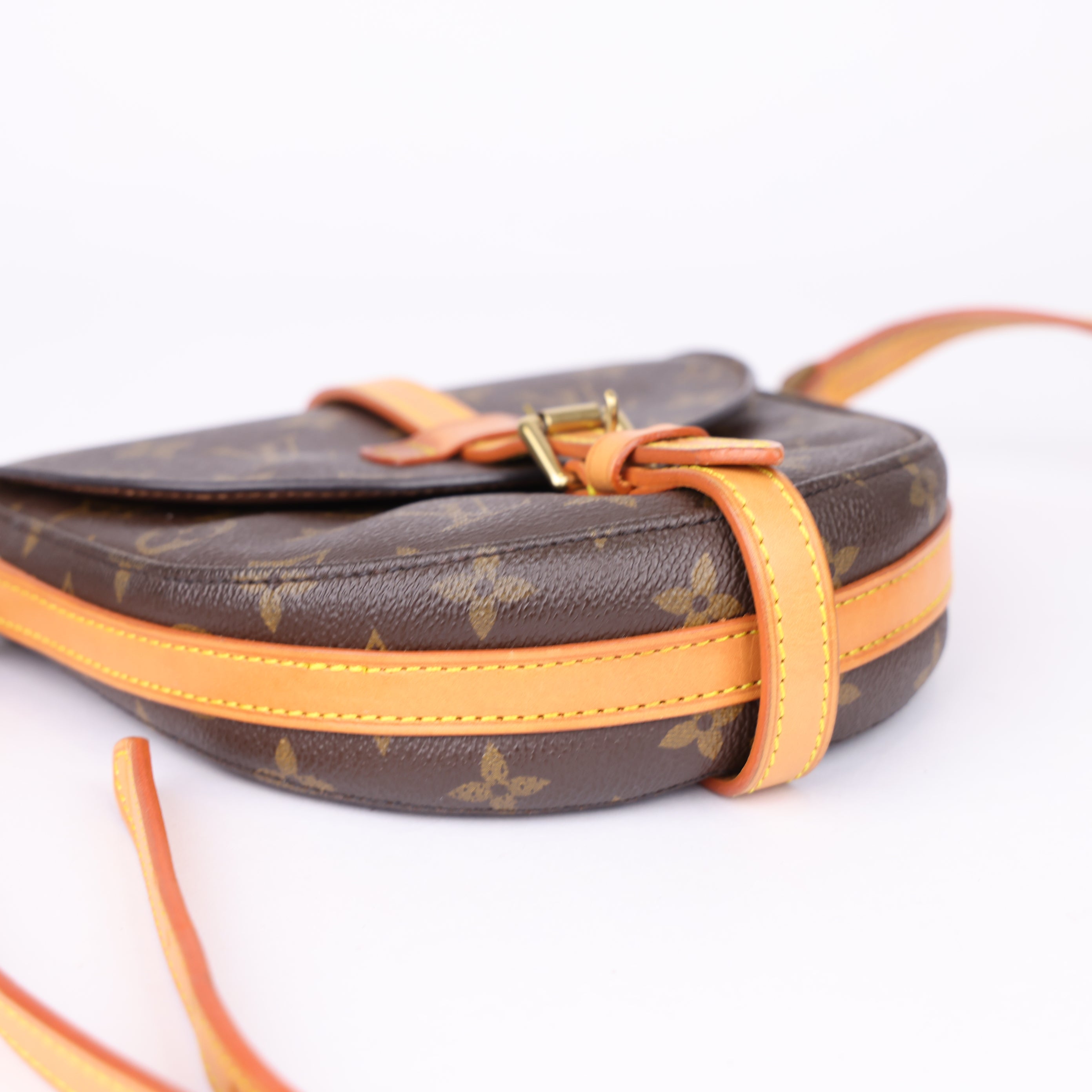 J1908 Louis Vuitton Canvas Monogram Chantilly MM Crossbody Bag- Pre Owned