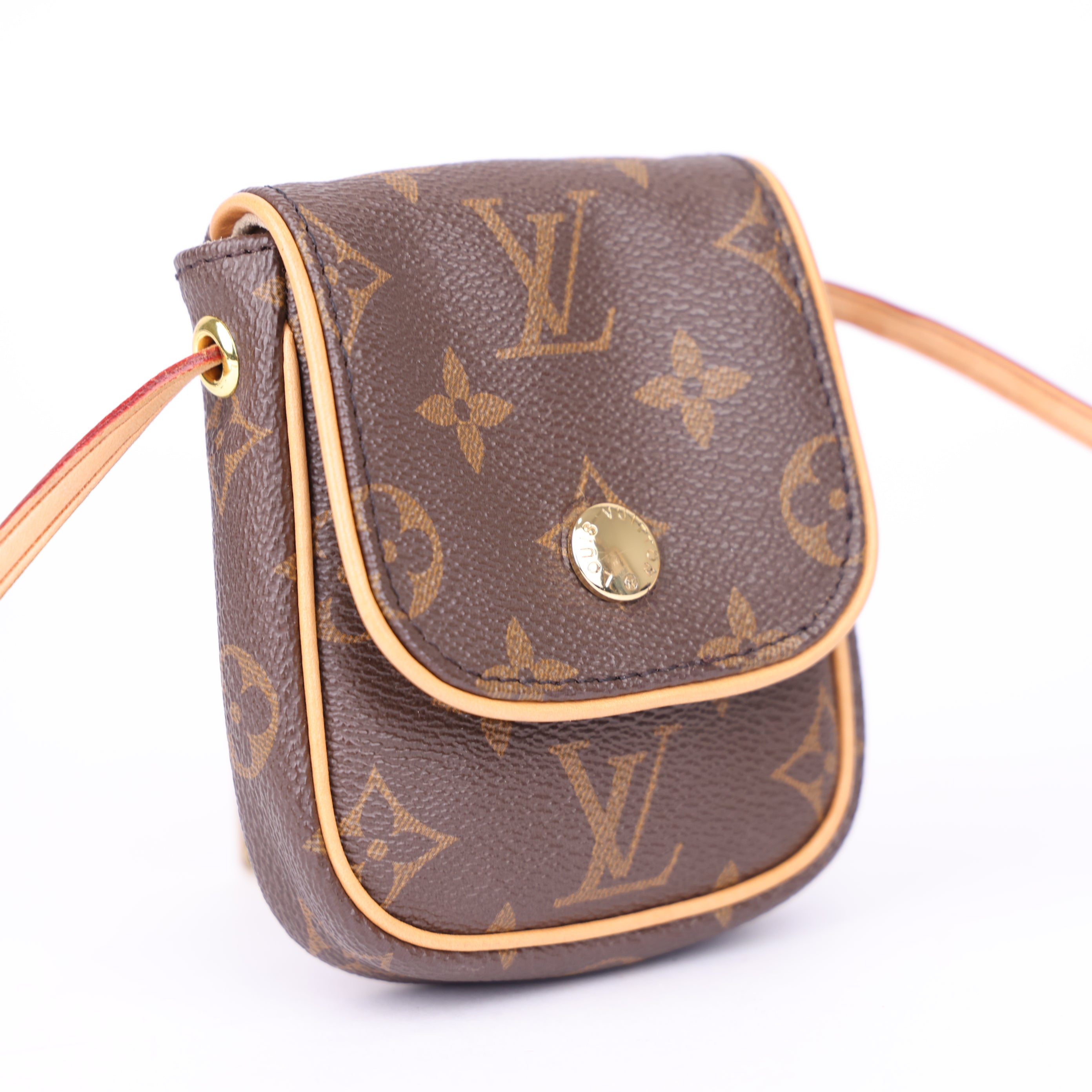 J1901 Louis Vuitton Monogram Pochette Cancun Shoulder Bag- Pre Owned