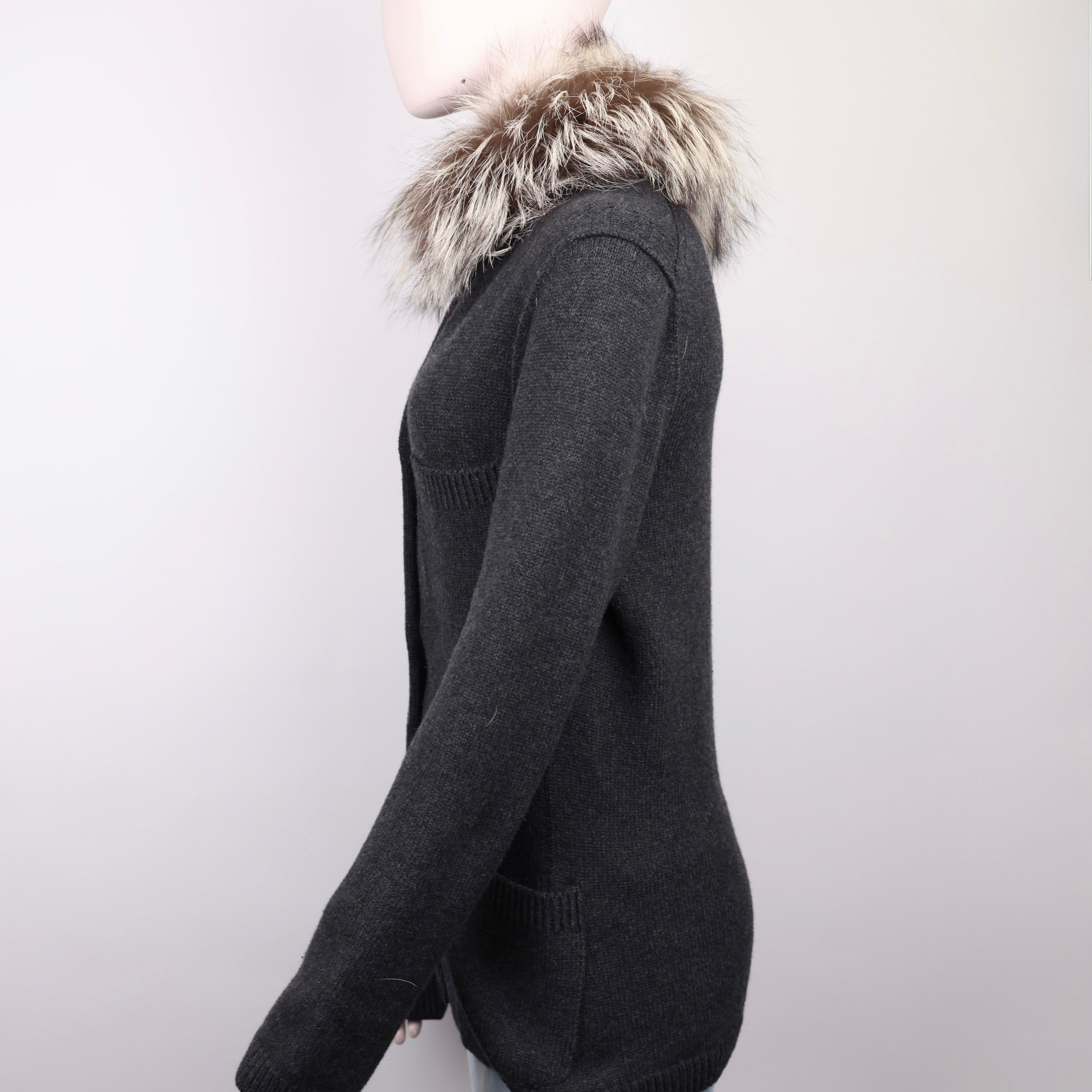 J1850# Louis Vuitton Dark Grey Knit Outerwear with Collar Size S- Pre Owned